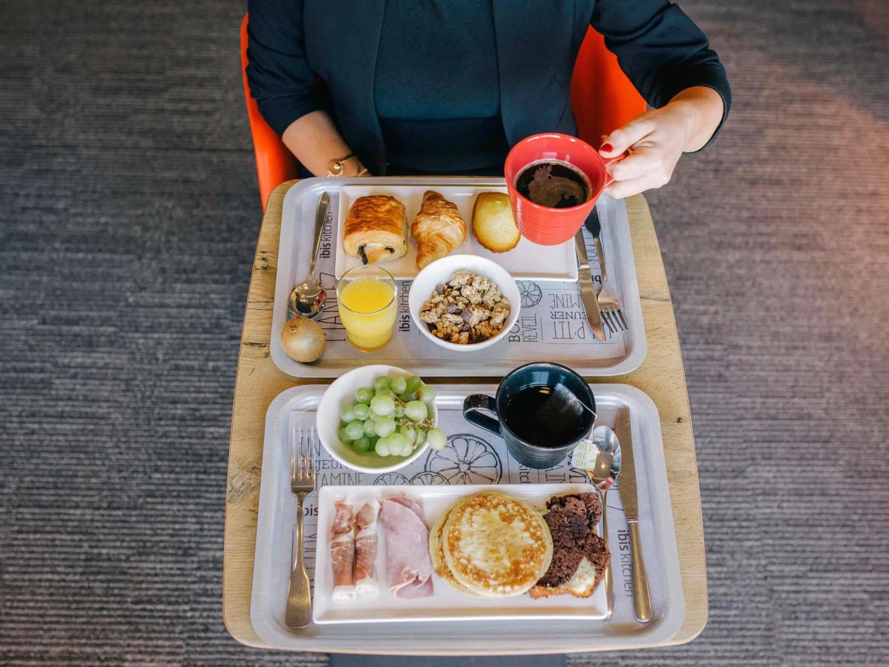 Breakfast in ibis Pau Lescar