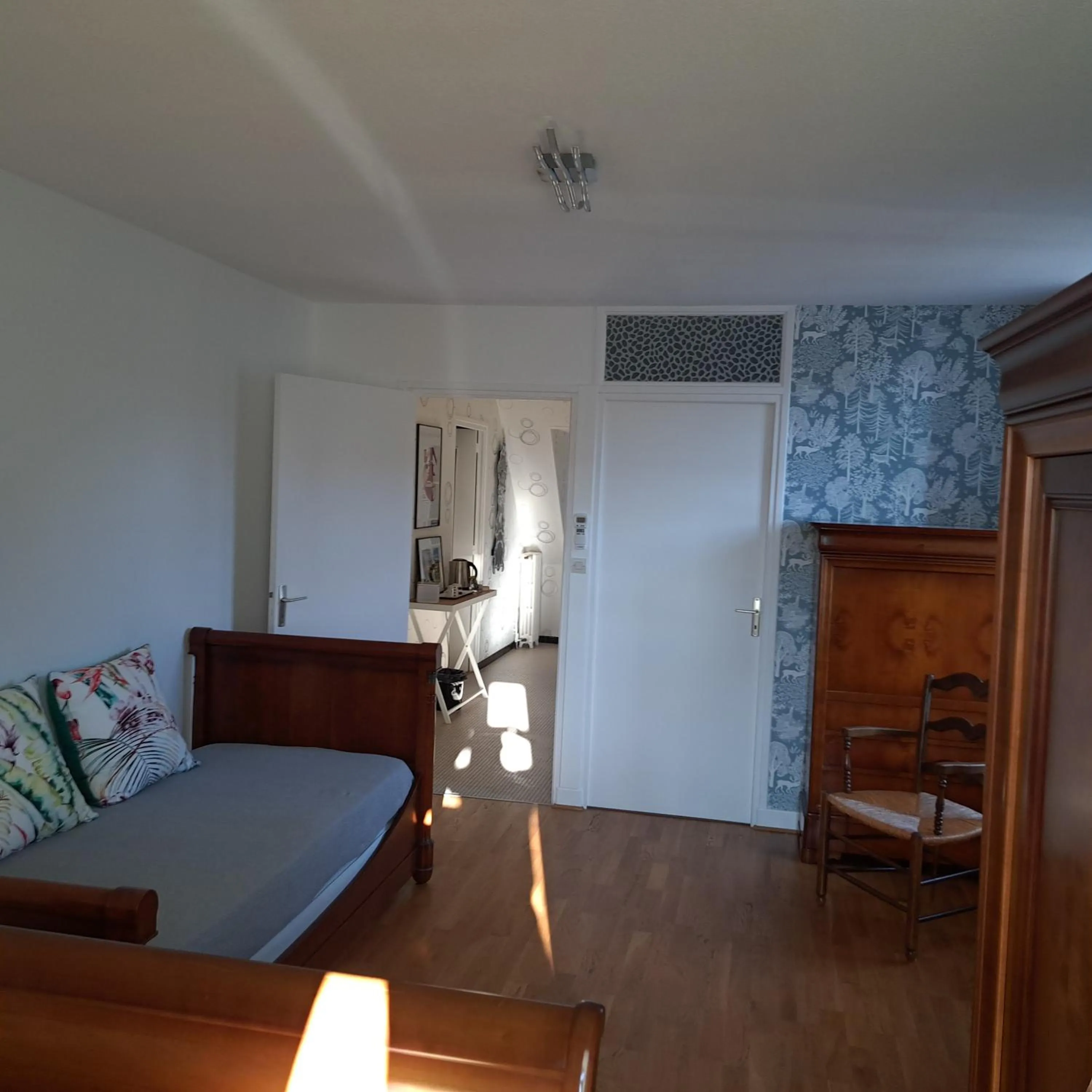 Bedroom in UN AIR MOULINOIS