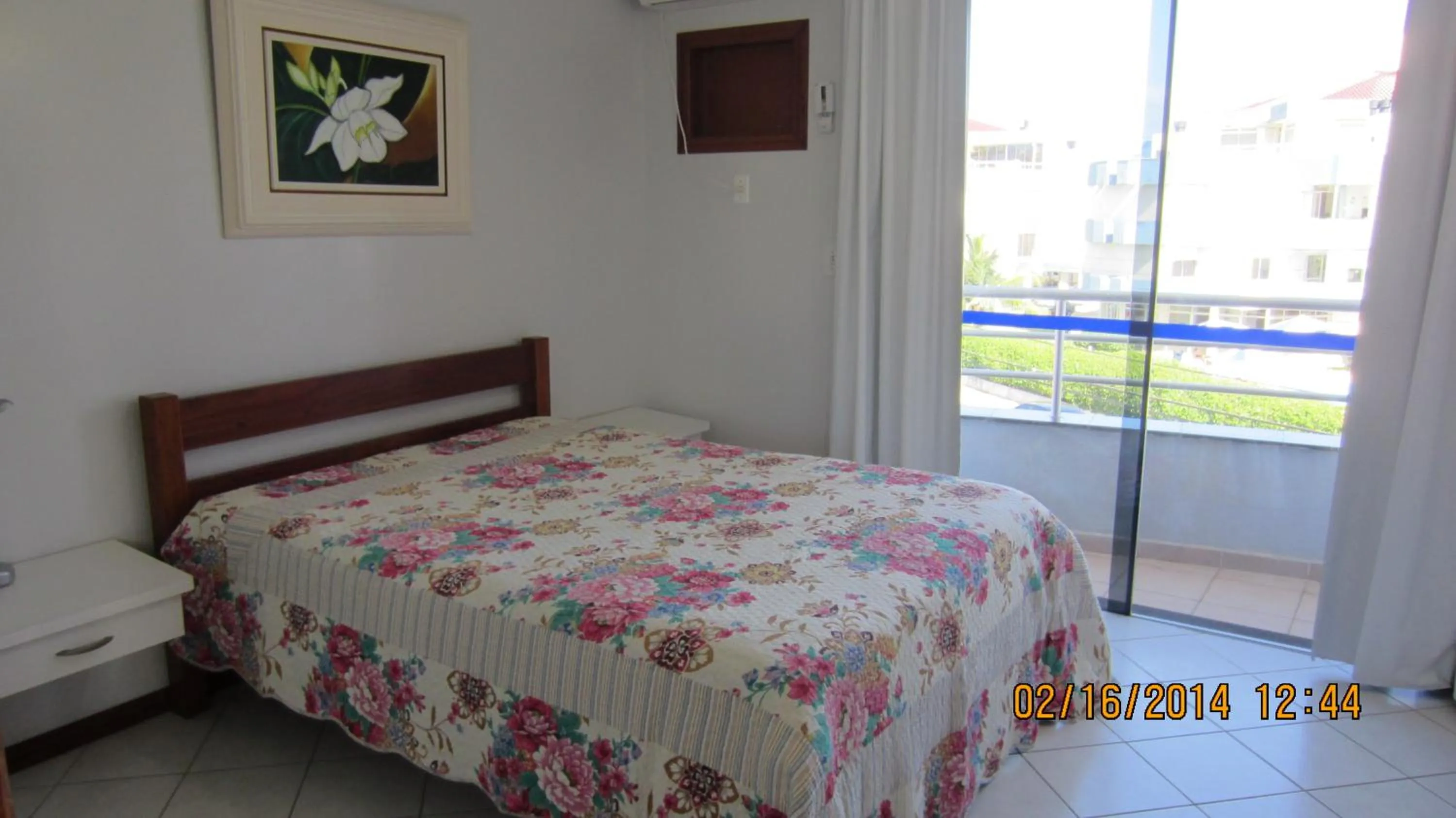 Day, Bed in Kasato Maru Residence