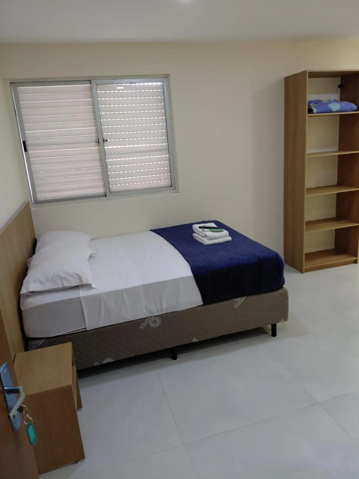 Bed in HANNA Amsterdam Hotel & Eventos