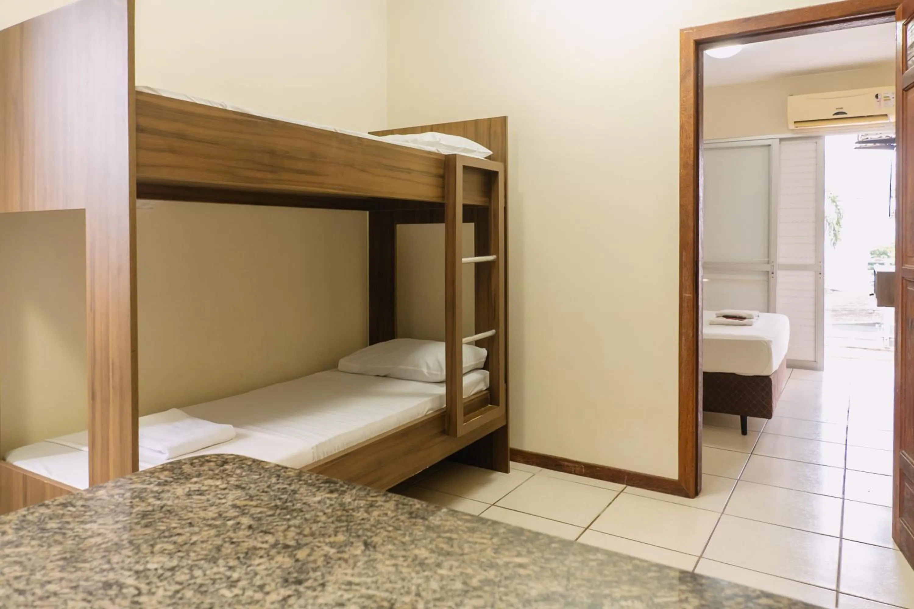 Bed in HANNA Amsterdam Hotel & Eventos