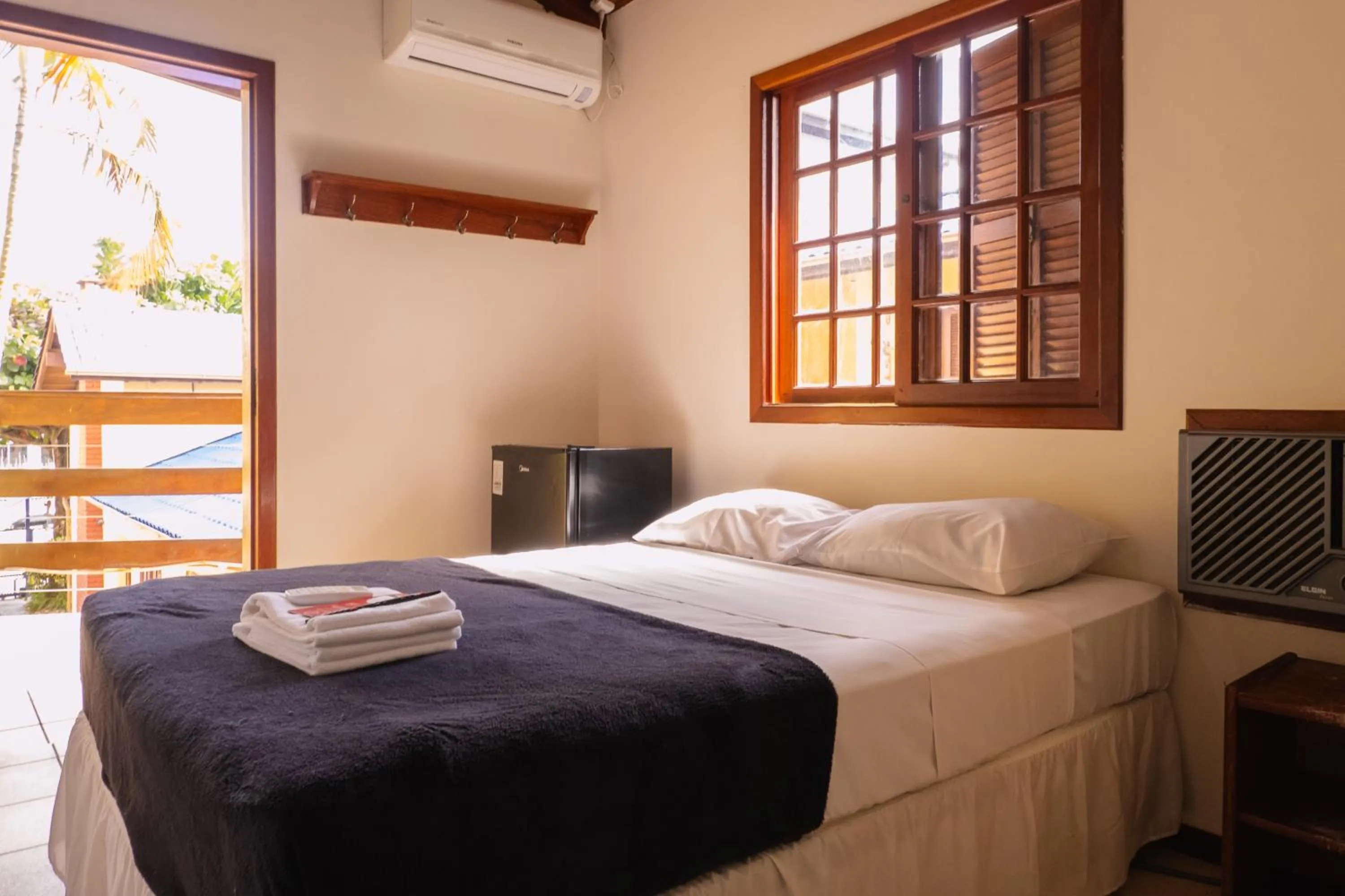 Bed in HANNA Amsterdam Hotel & Eventos