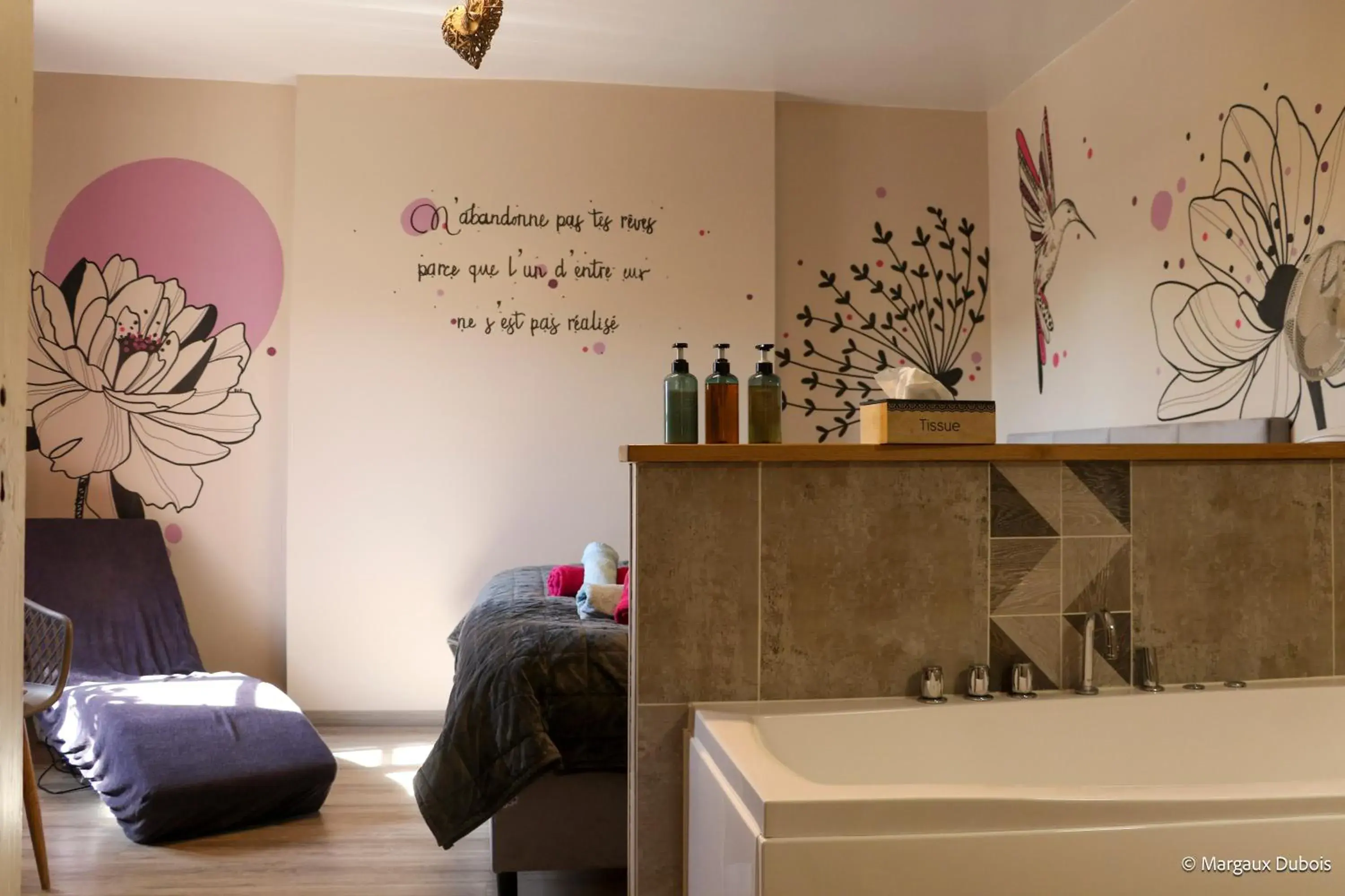 Double Room with Spa Bath in Centre Au Chardon Double Room with Spa Bath in Centre Au Chardon