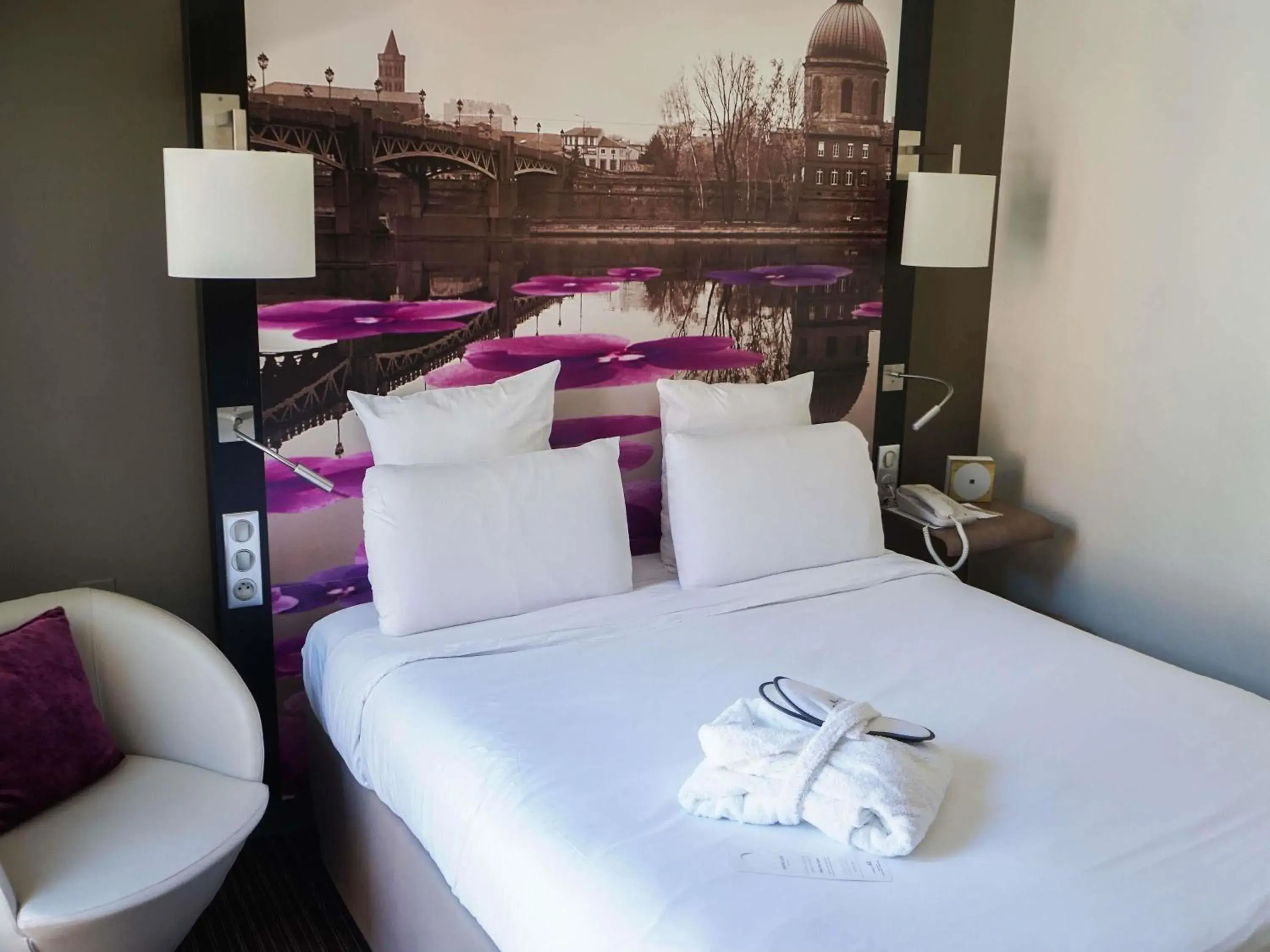 Privilege Double Room in Mercure Toulouse Centre Wilson Capitole Privilege Double Room in Mercure Toulouse Centre Wilson Capitole