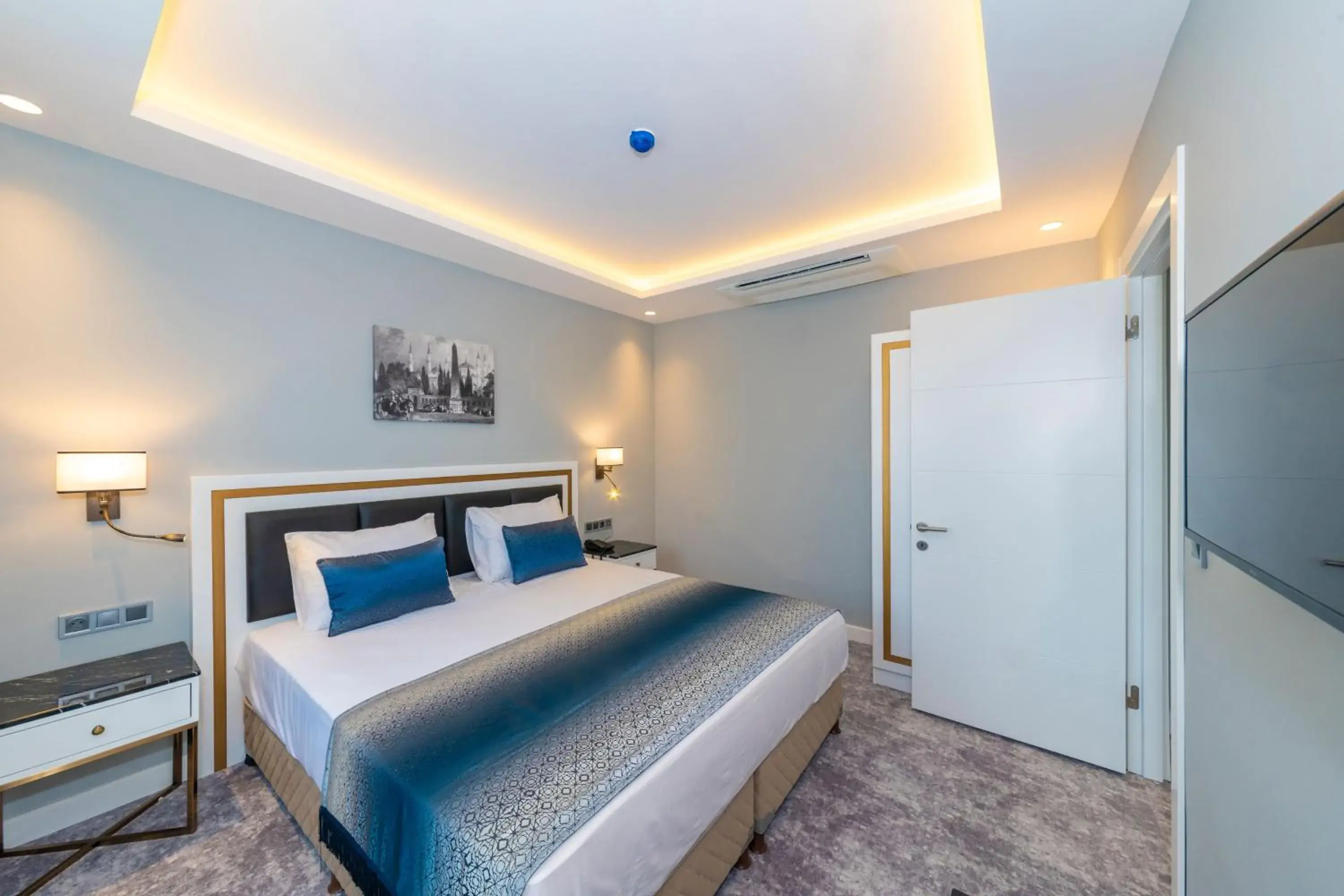 Junior Suite in Kare Hotel Sultanahmet Junior Suite in Kare Hotel Sultanahmet