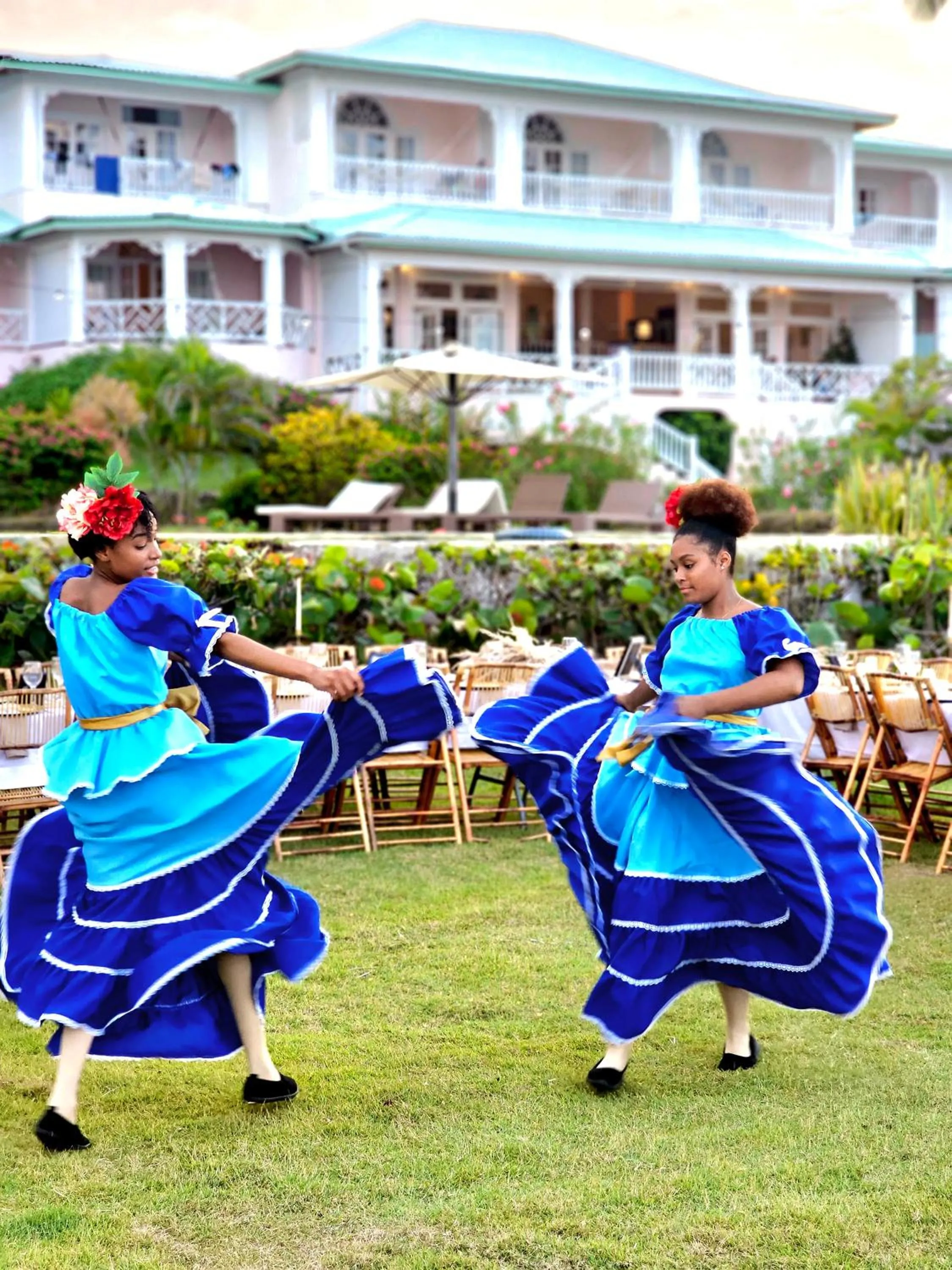 People in Hotel Villa Serena