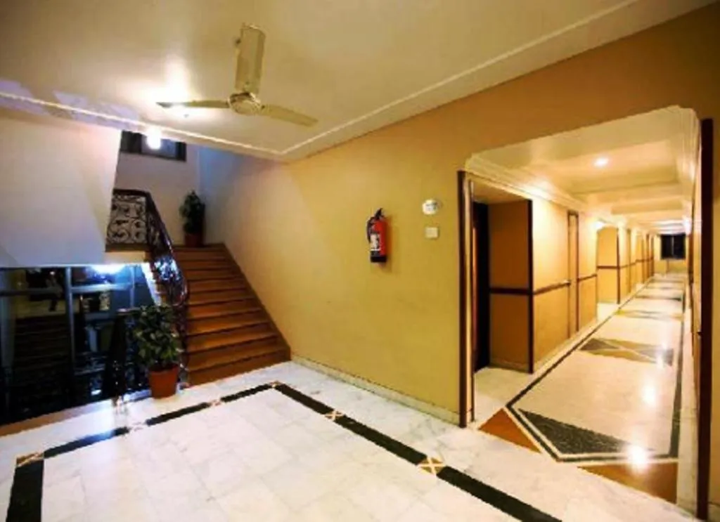 Area and facilities in Brijwasi Royal