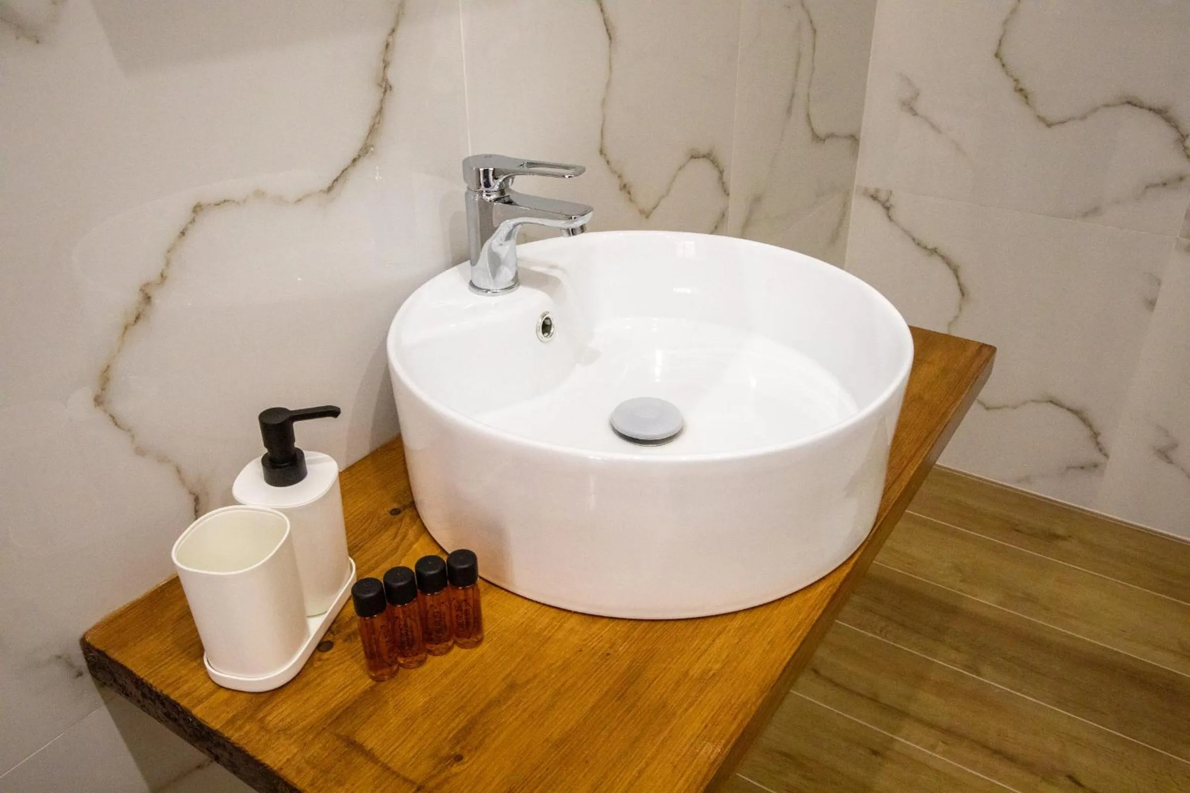 Bathroom in b&b Zio Luciano