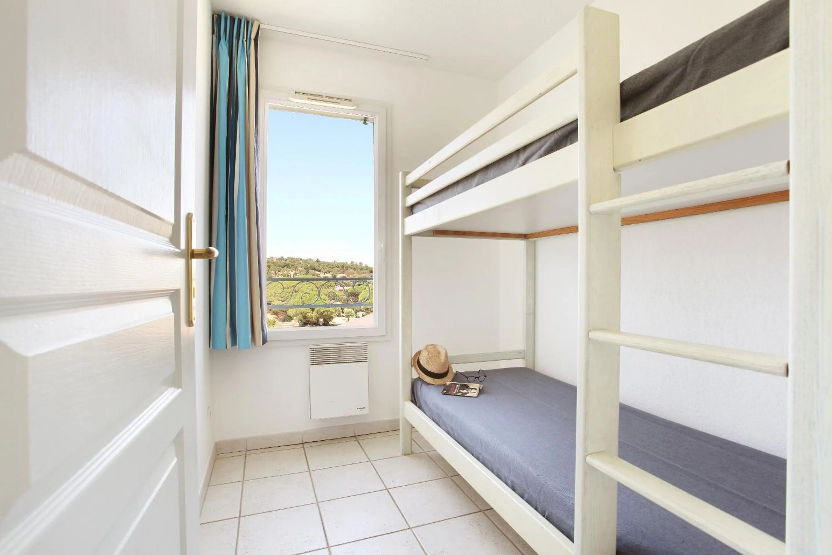 Bedroom, Bed in Résidence Odalys Domaine des Eucalyptus