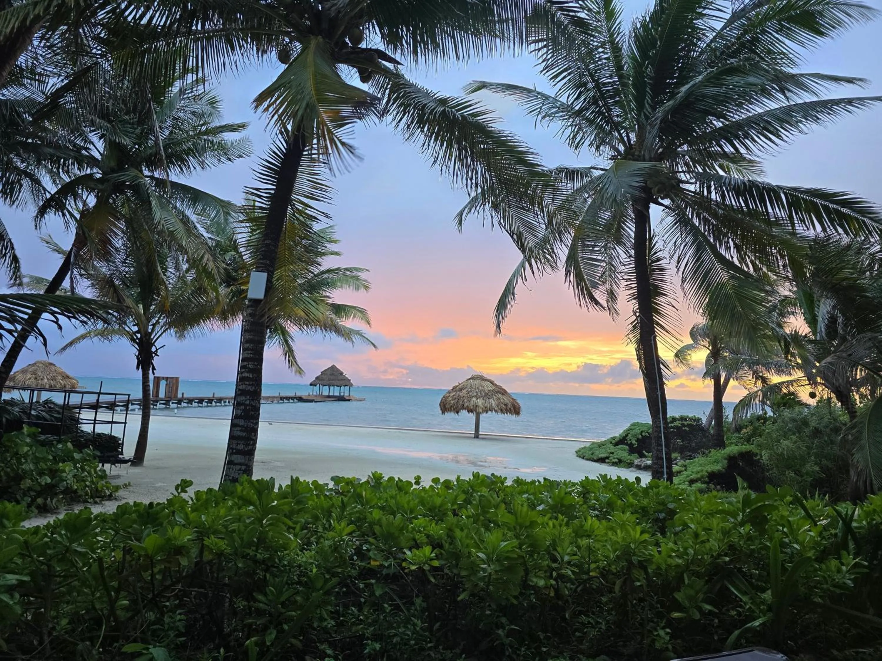 Sunrise in Xanadu Island Resort