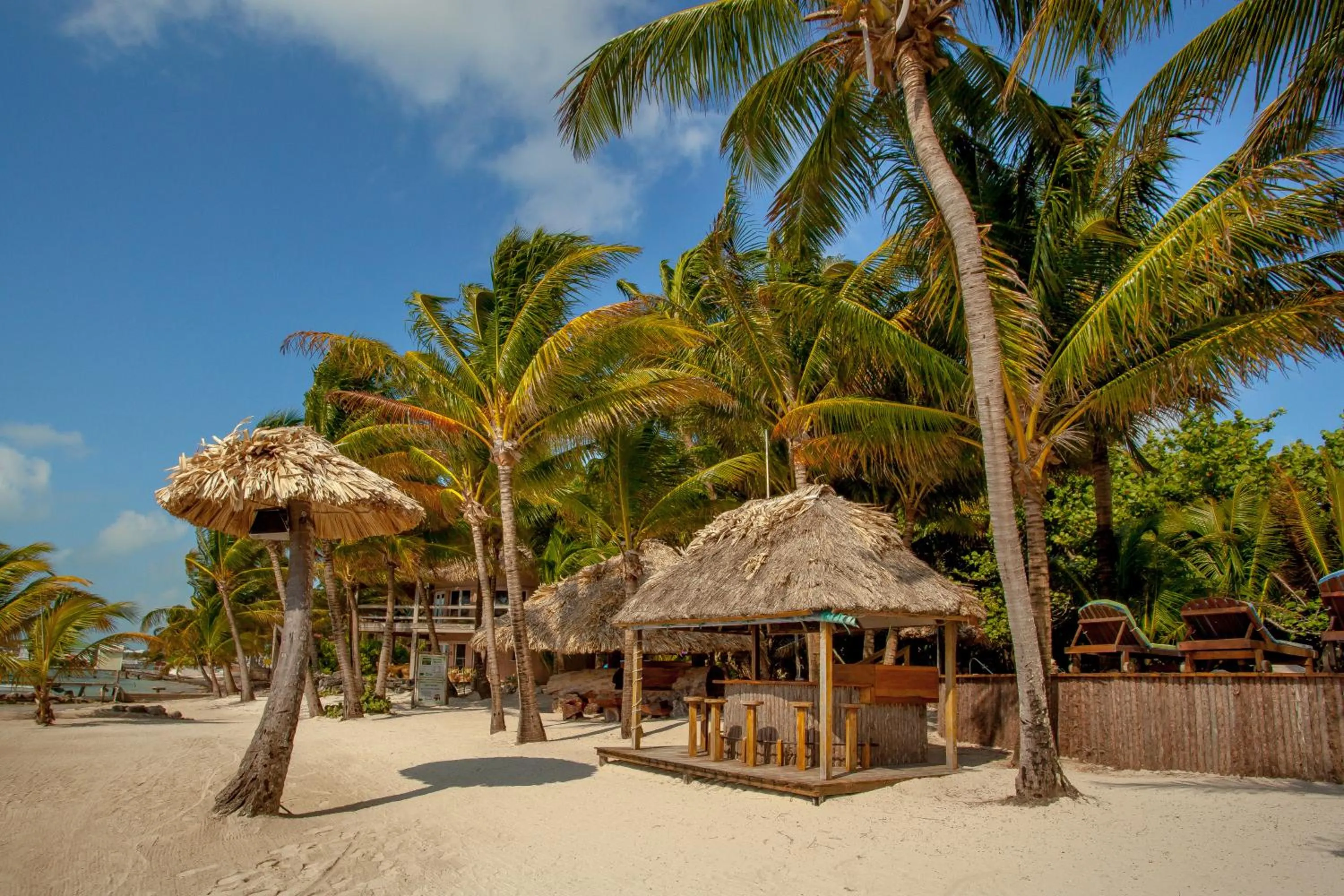 BBQ facilities in Xanadu Island Resort