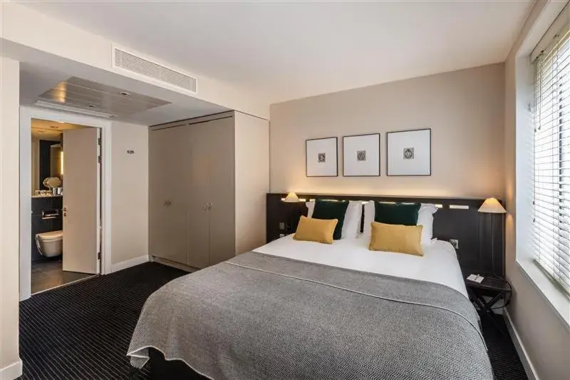 King Double or Twin Room in The Resident Soho King Double or Twin Room in The Resident Soho