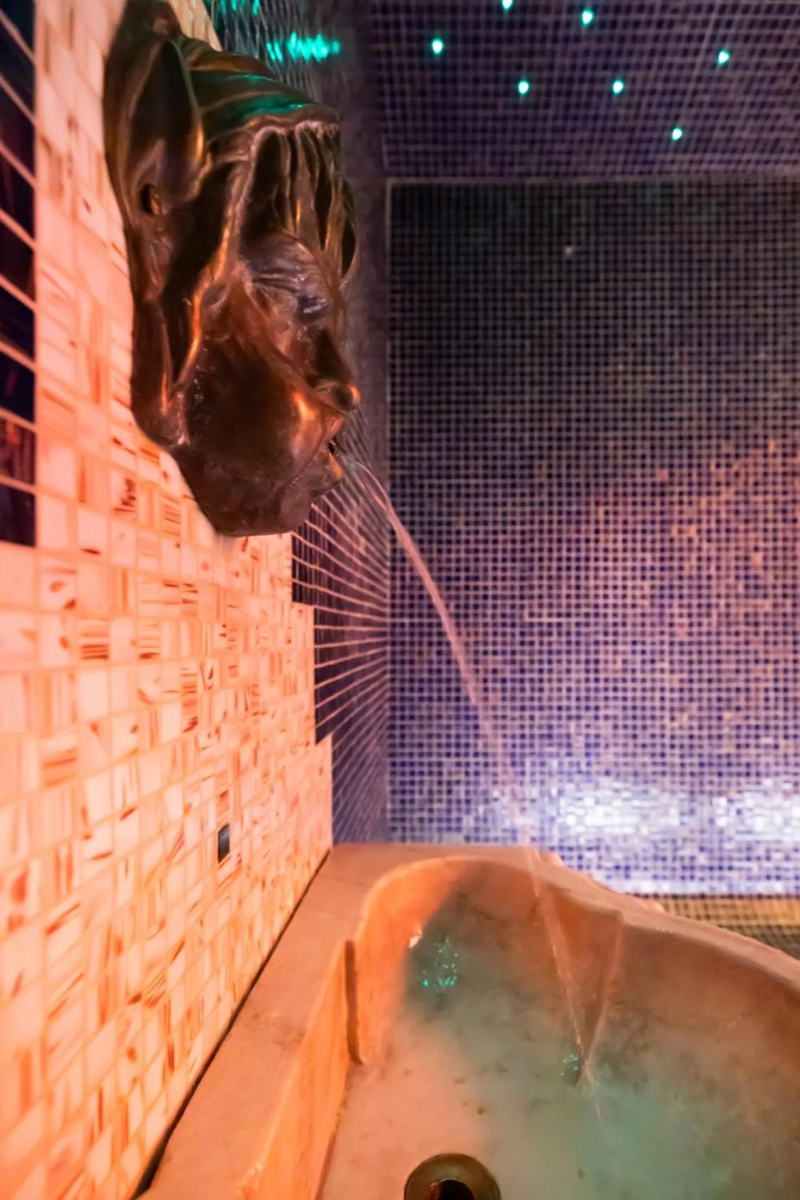 Steam room in Saint George's House Appartamenti & Spa