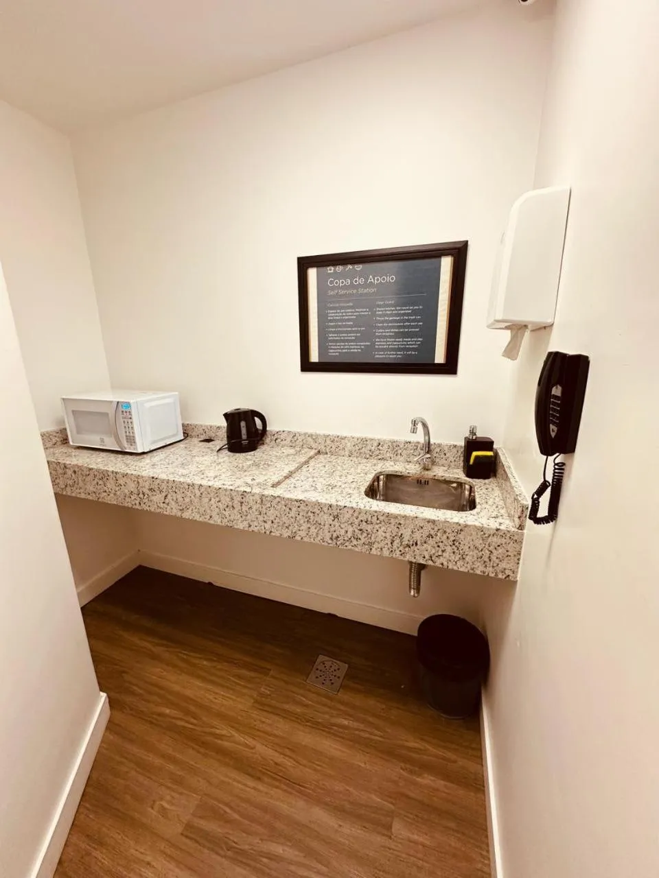 Kitchen or kitchenette in Charrua Hotel