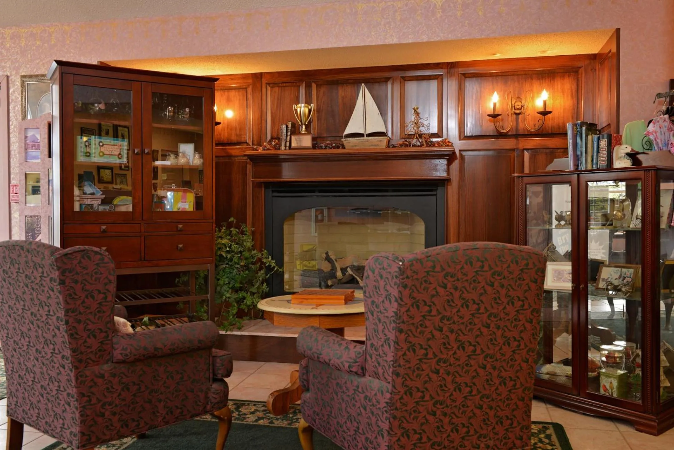 Lobby or reception in OurGuest Inn & Suites Downtown Port Clinton