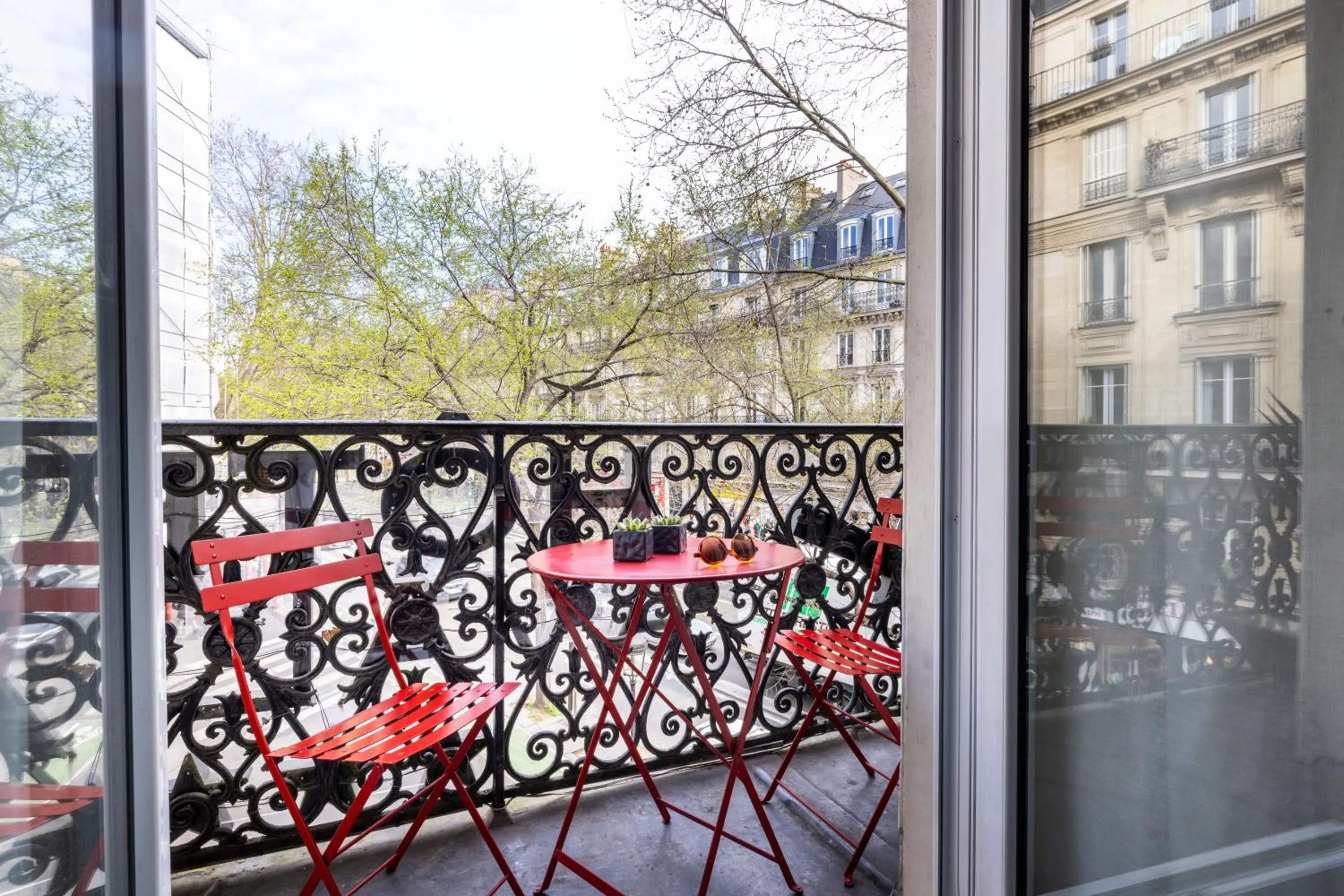 View (from property/room) in Hotel Avalon - Paris Gare du Nord