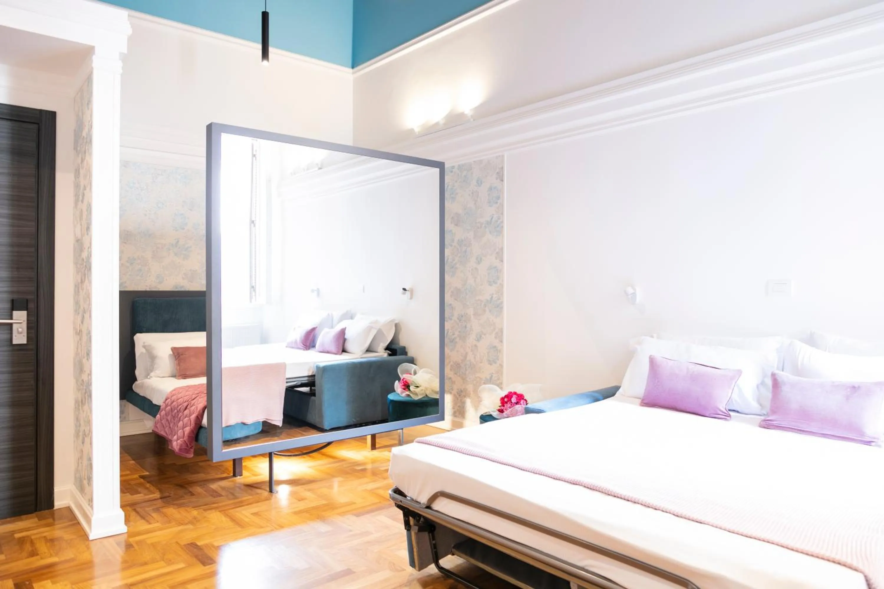 Bed in Hadrianus Temple Suites - The Venue Collection