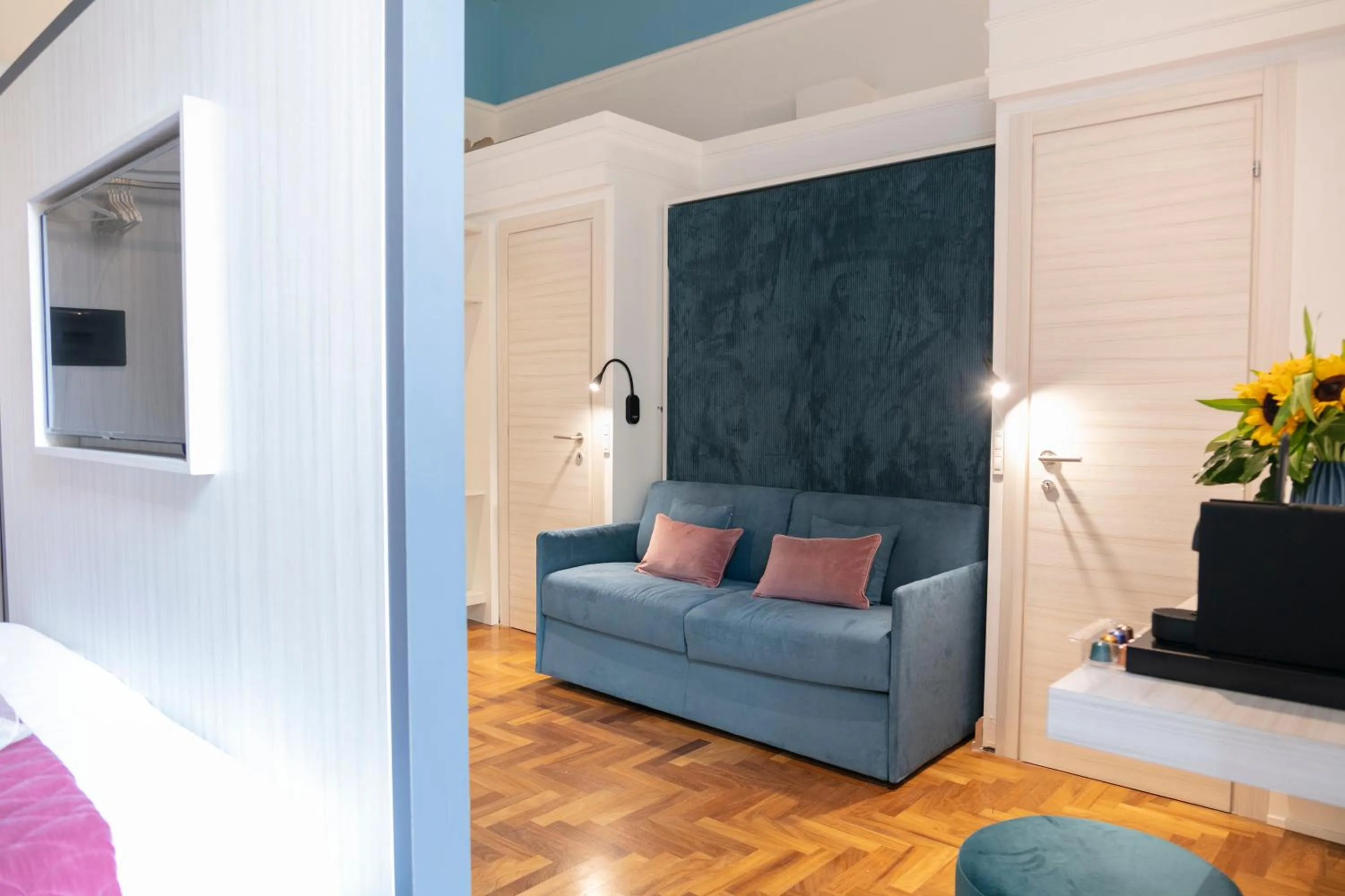 Photo of the whole room in Hadrianus Temple Suites - The Venue Collection