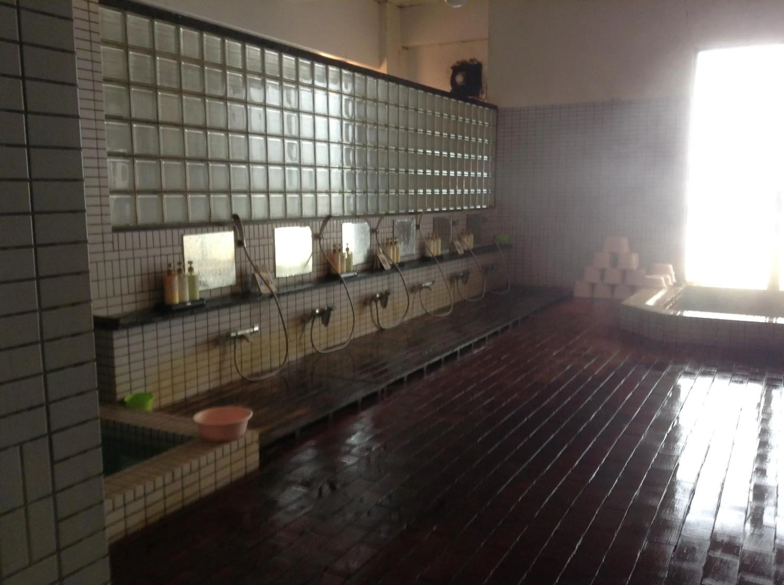 Hot Spring Bath in Ryounkaku