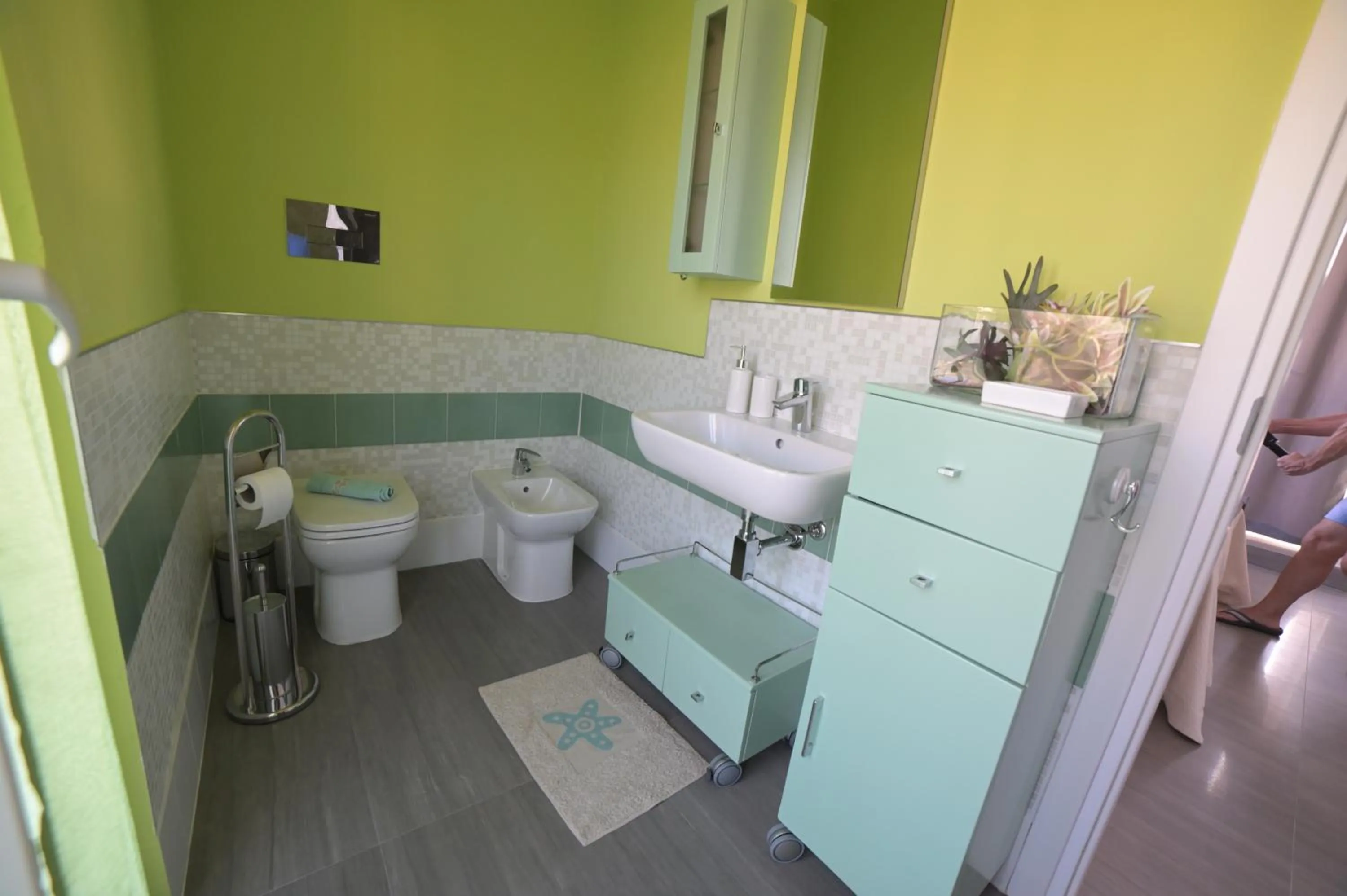 Toilet in STANZINA DELLA BARONESSA