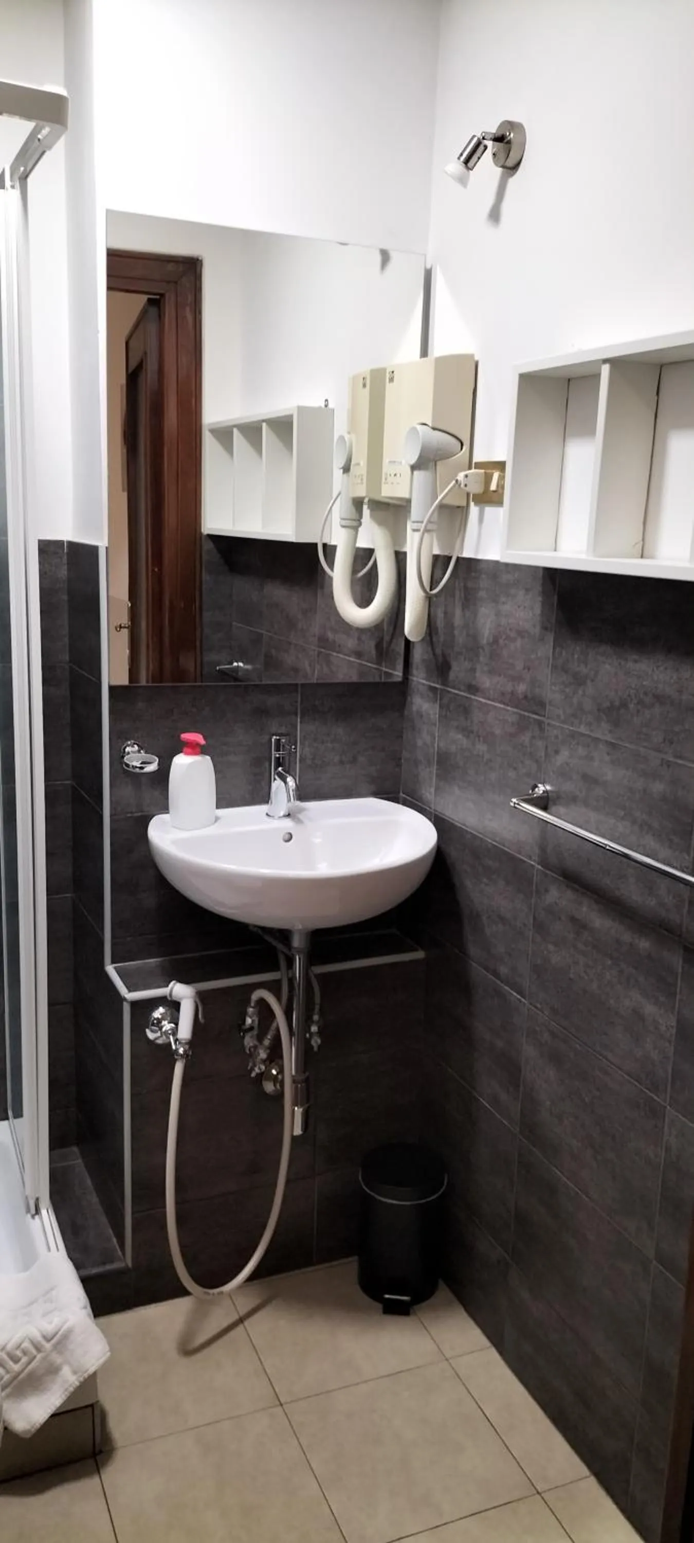 Domus Vatican Holiday's