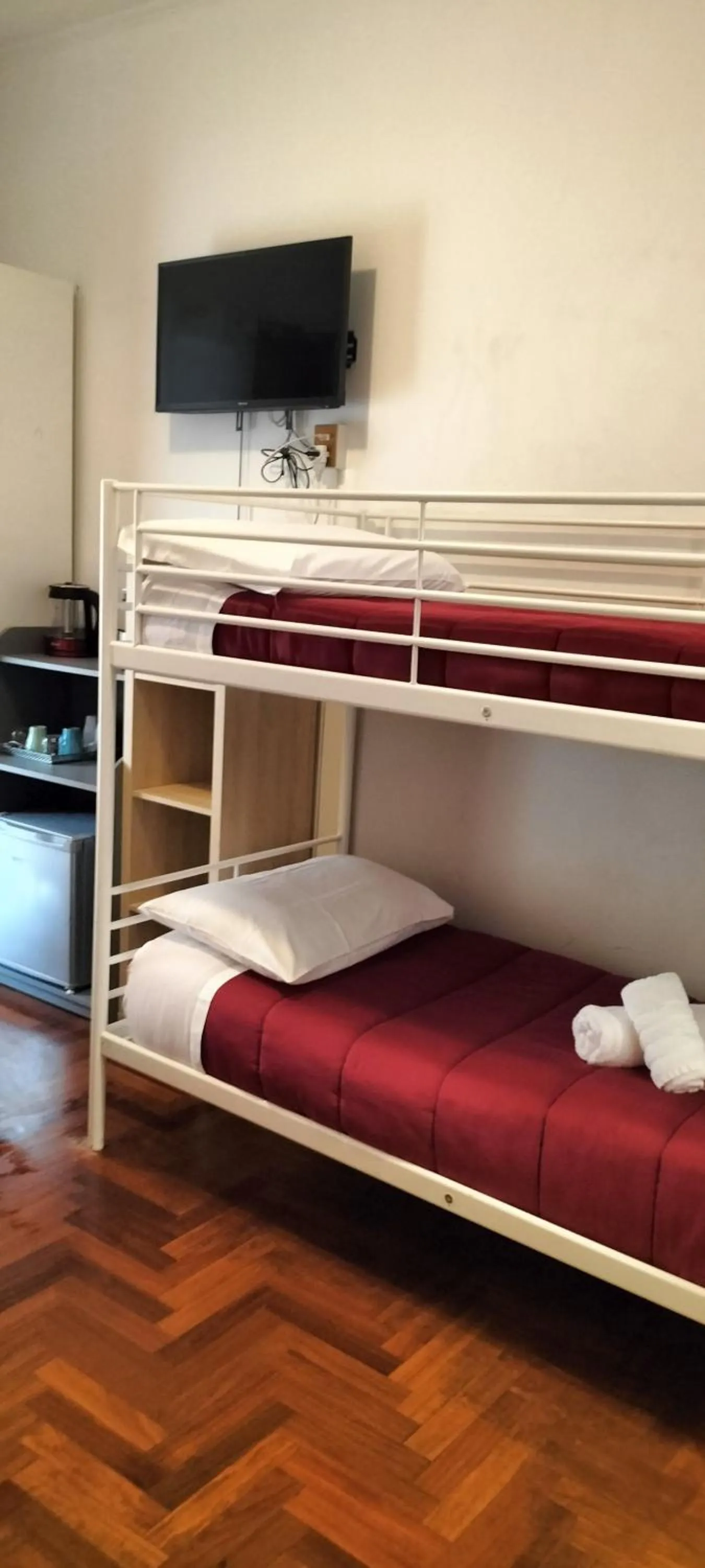 Bed in Domus Vatican Holiday's