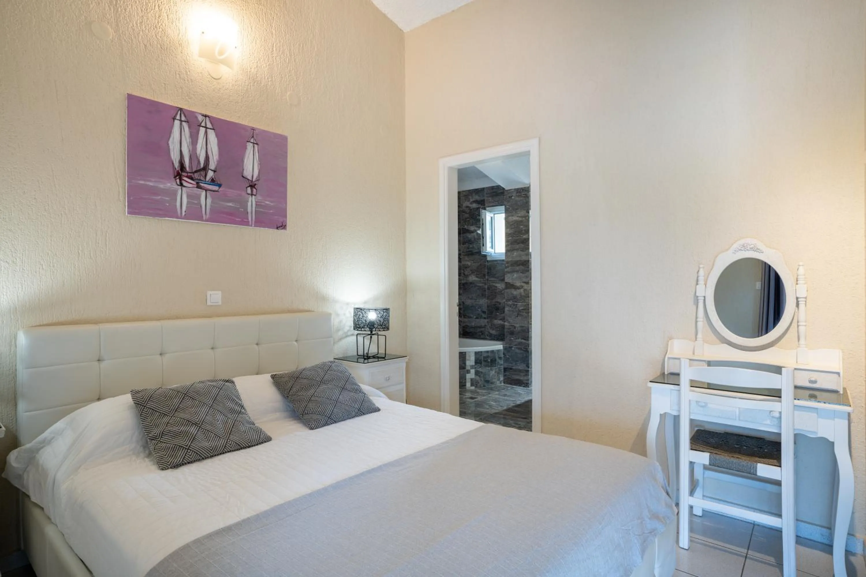 Bedroom, Bed in Residence Poseidon