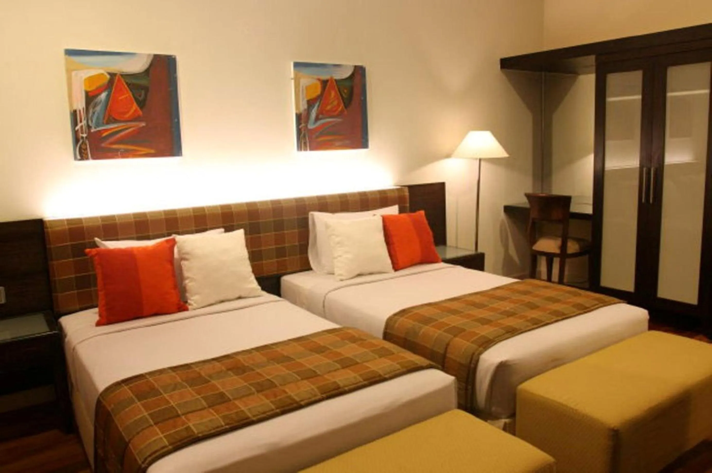 Photo of the whole room, Bed in The Jerai Hill Resort