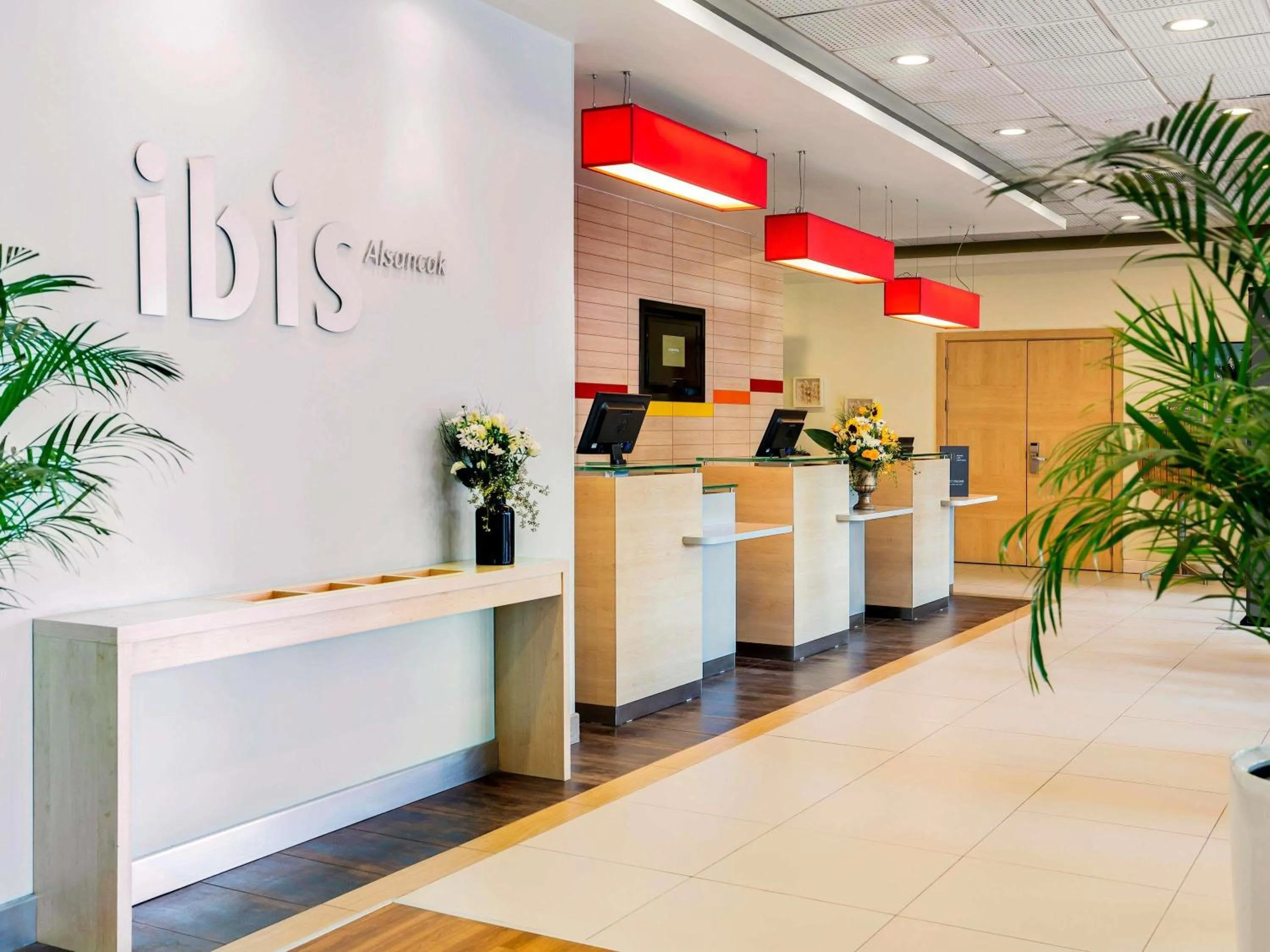 Property building in Ibis Izmir Alsancak