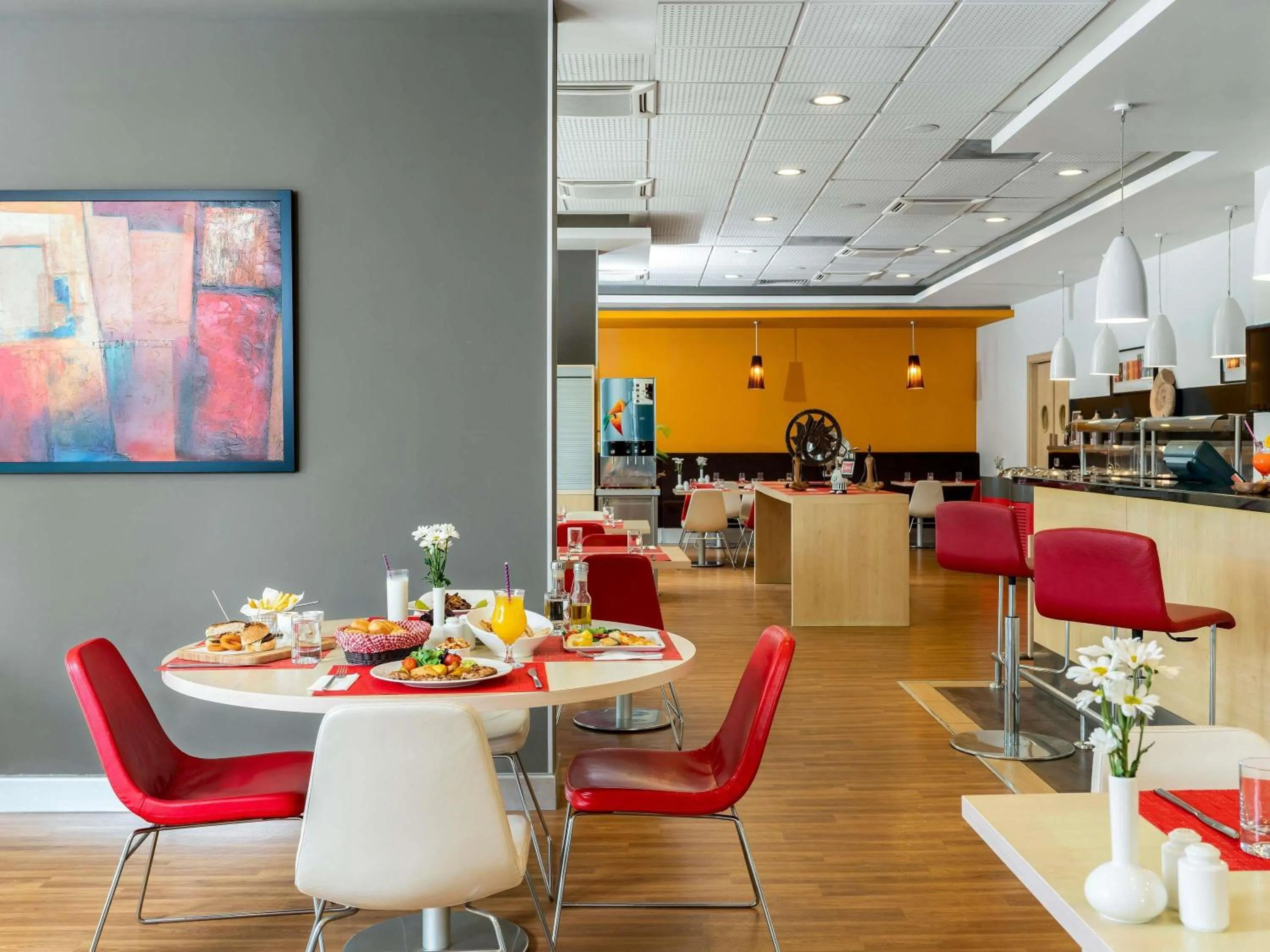 Property building in Ibis Izmir Alsancak