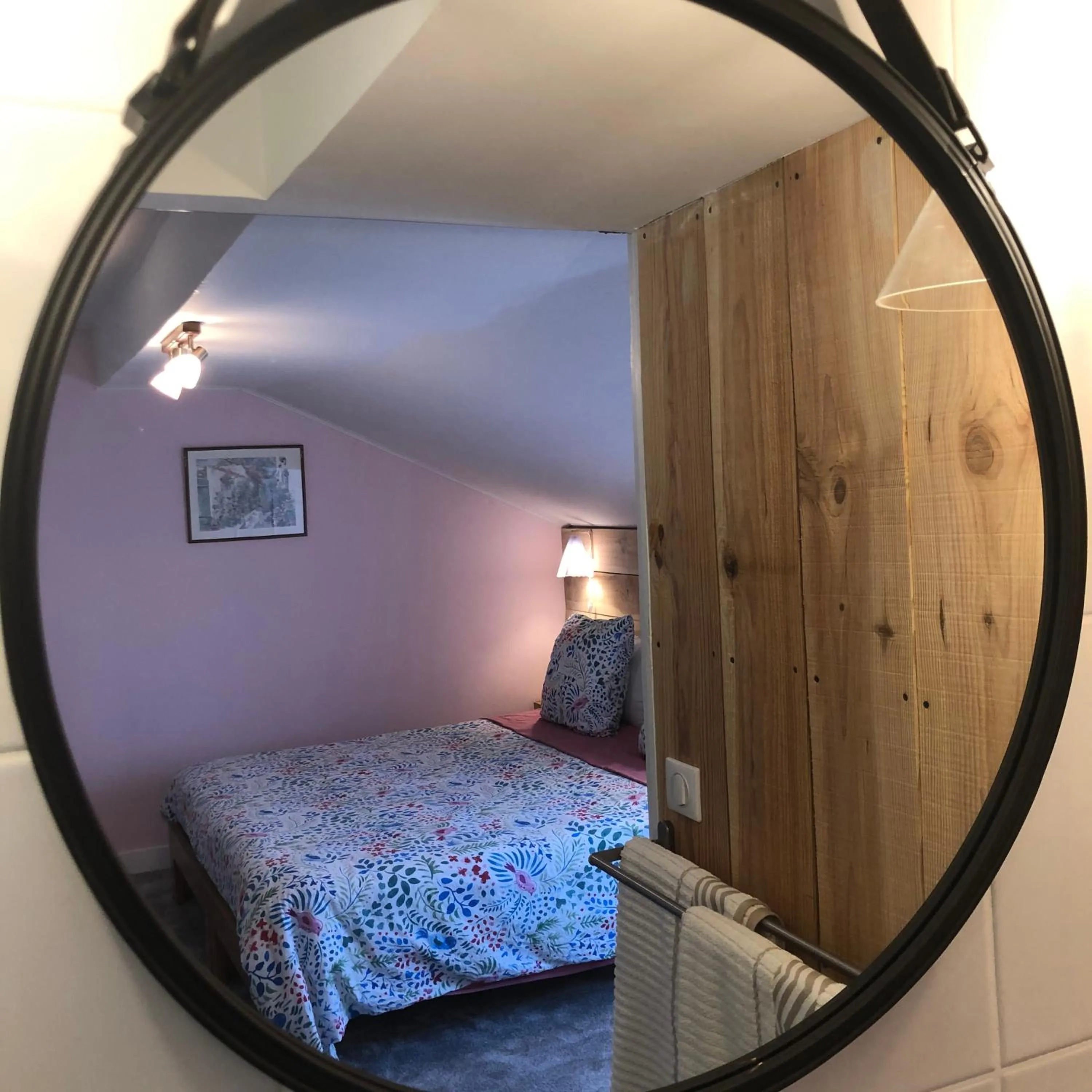 Decorative detail, Bed in La Croix Blanche