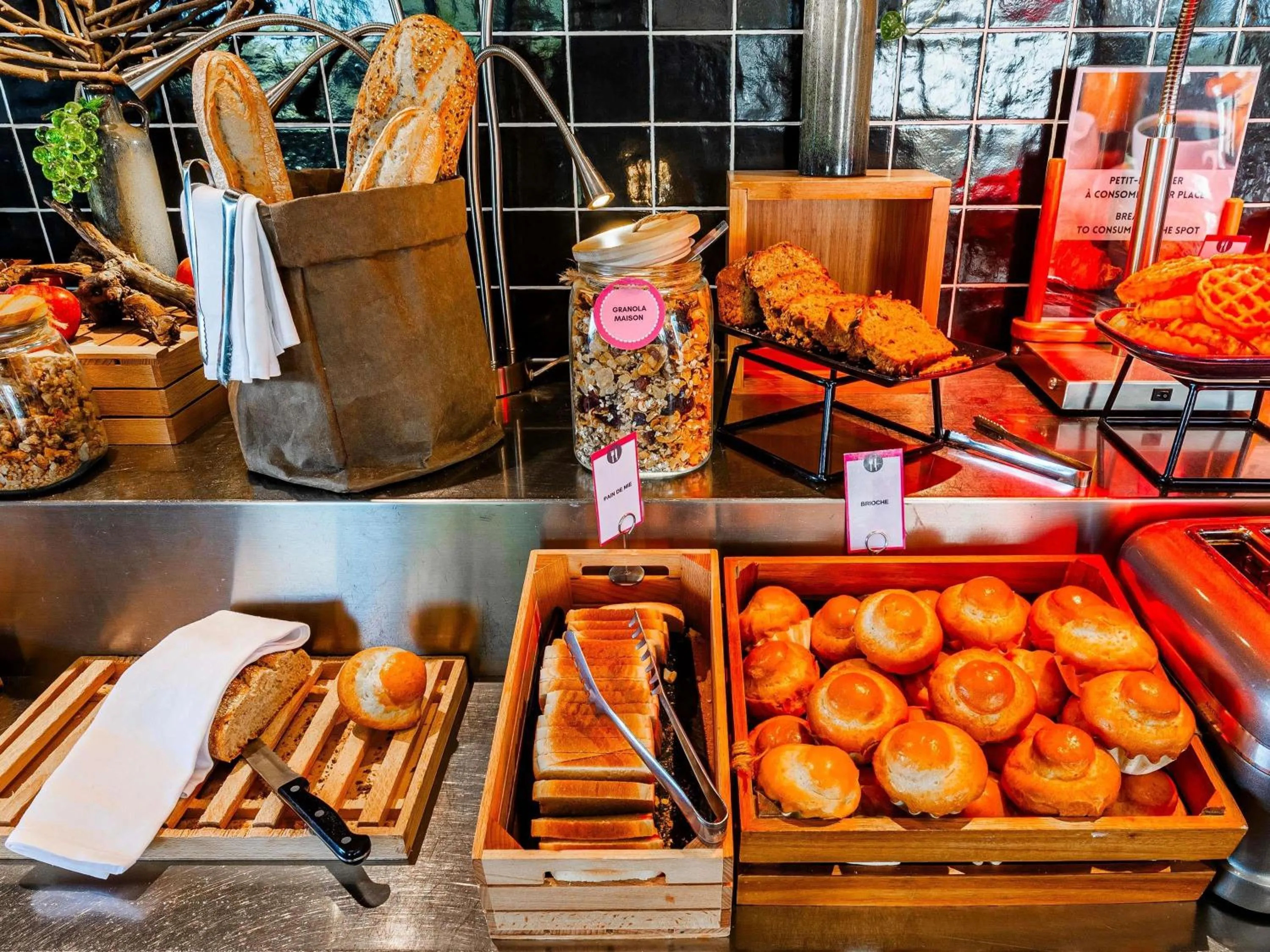 Breakfast in Novotel Reims Tinqueux