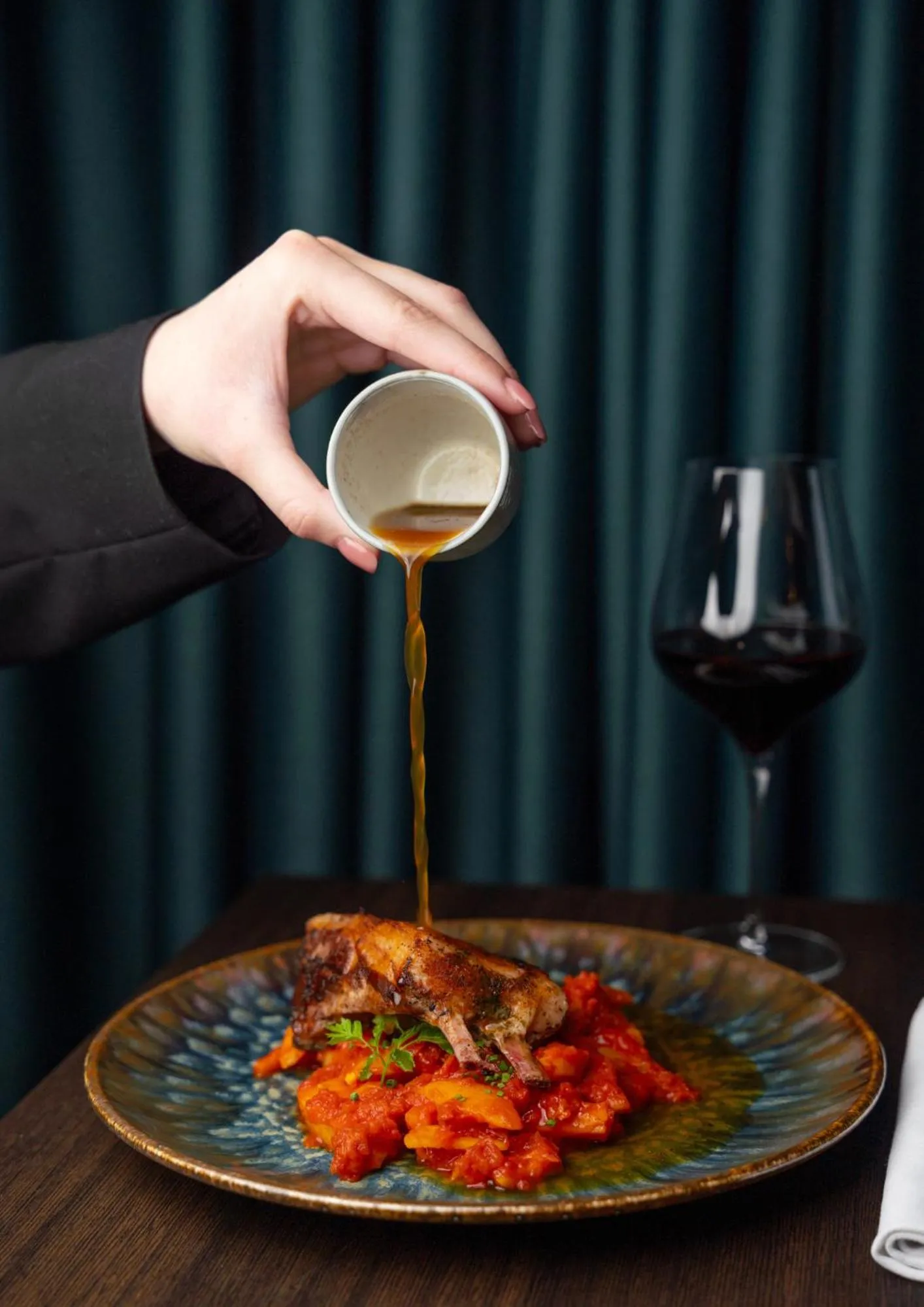 Restaurant/places to eat in Novotel Reims Tinqueux