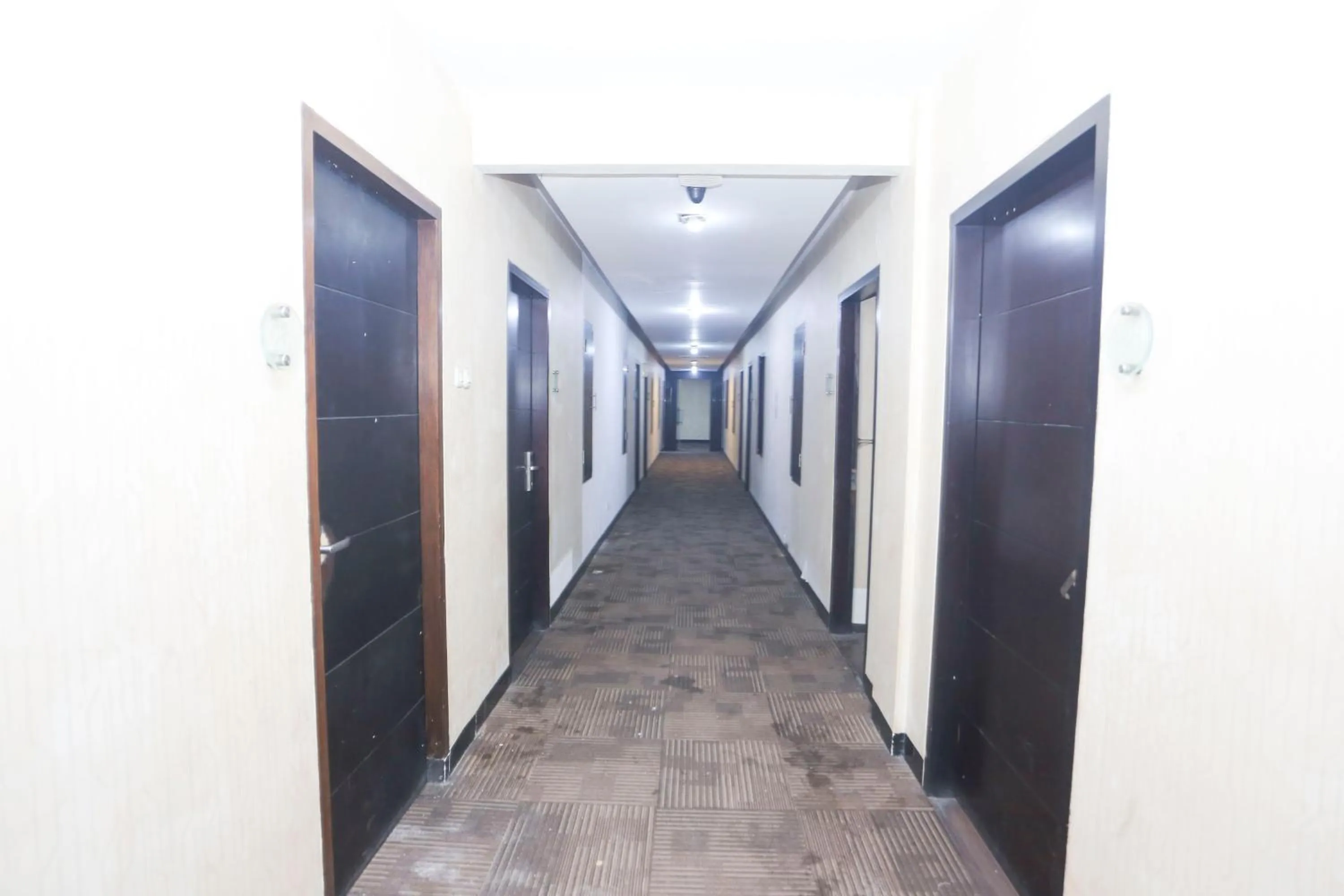 Lobby or reception in RedDoorz @ Cikarang 2