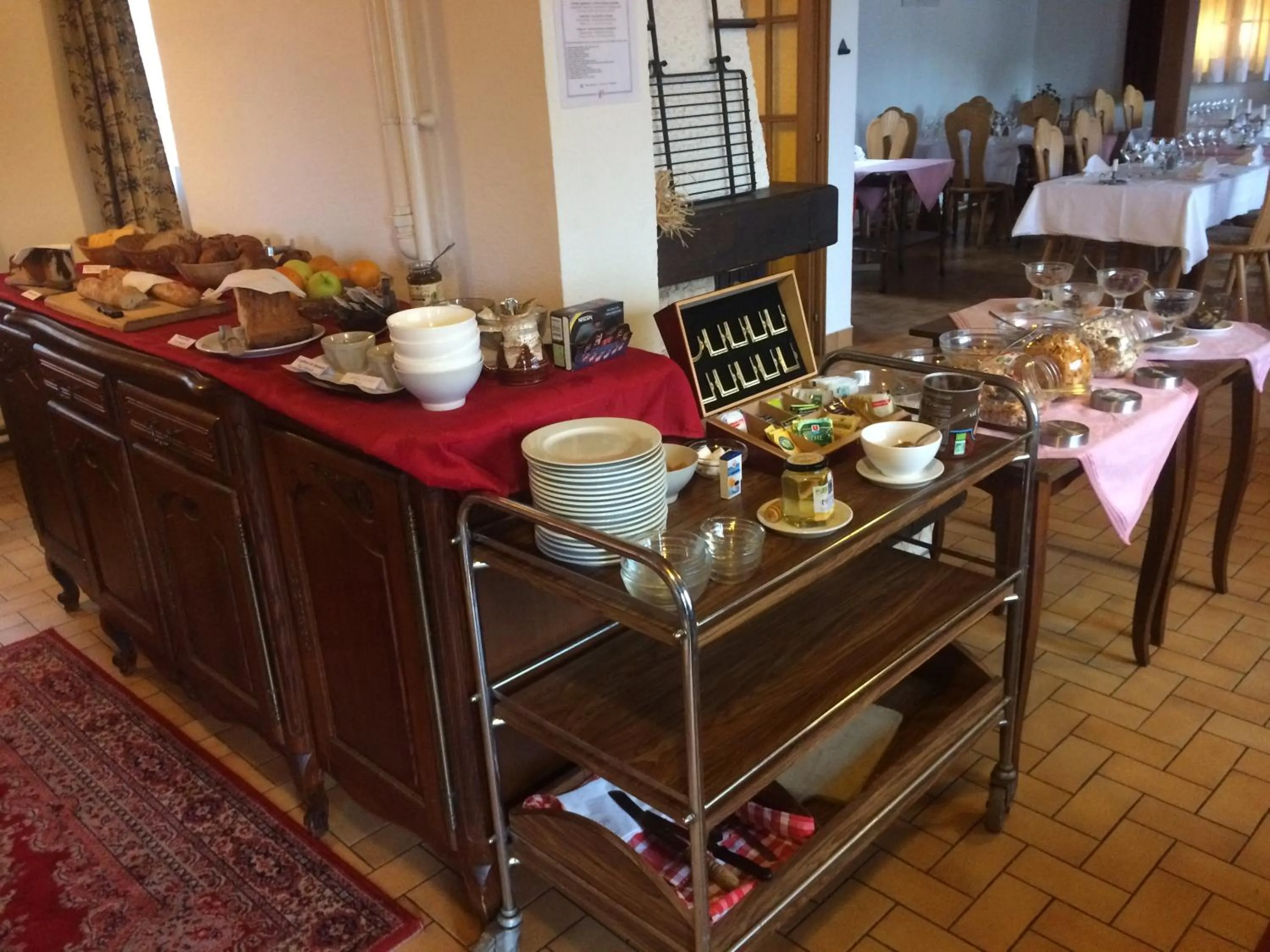 Breakfast in Hotel-Spa & Restaurant Logis Domaine Langmatt