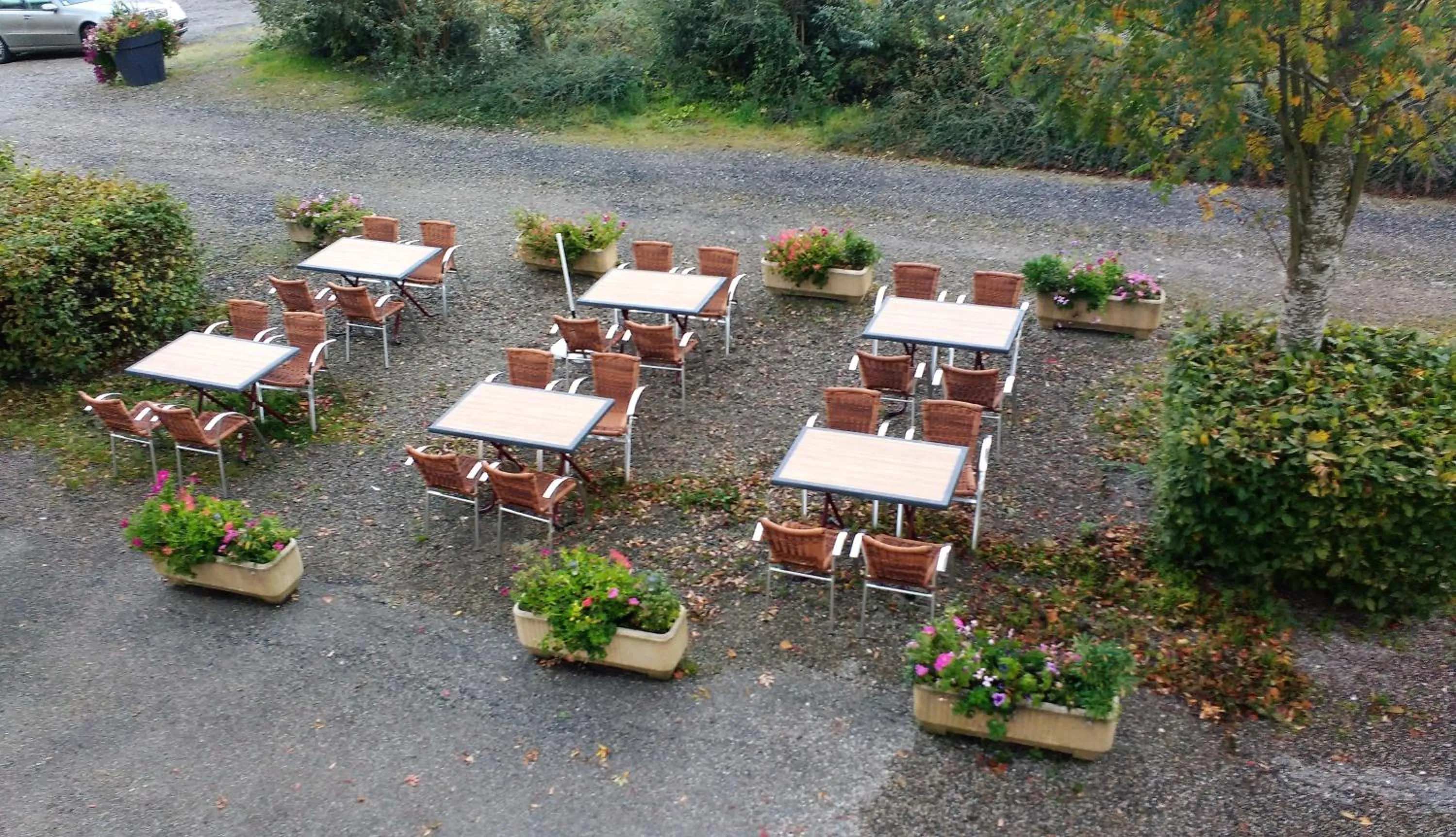 Patio in Hotel-Spa & Restaurant Logis Domaine Langmatt