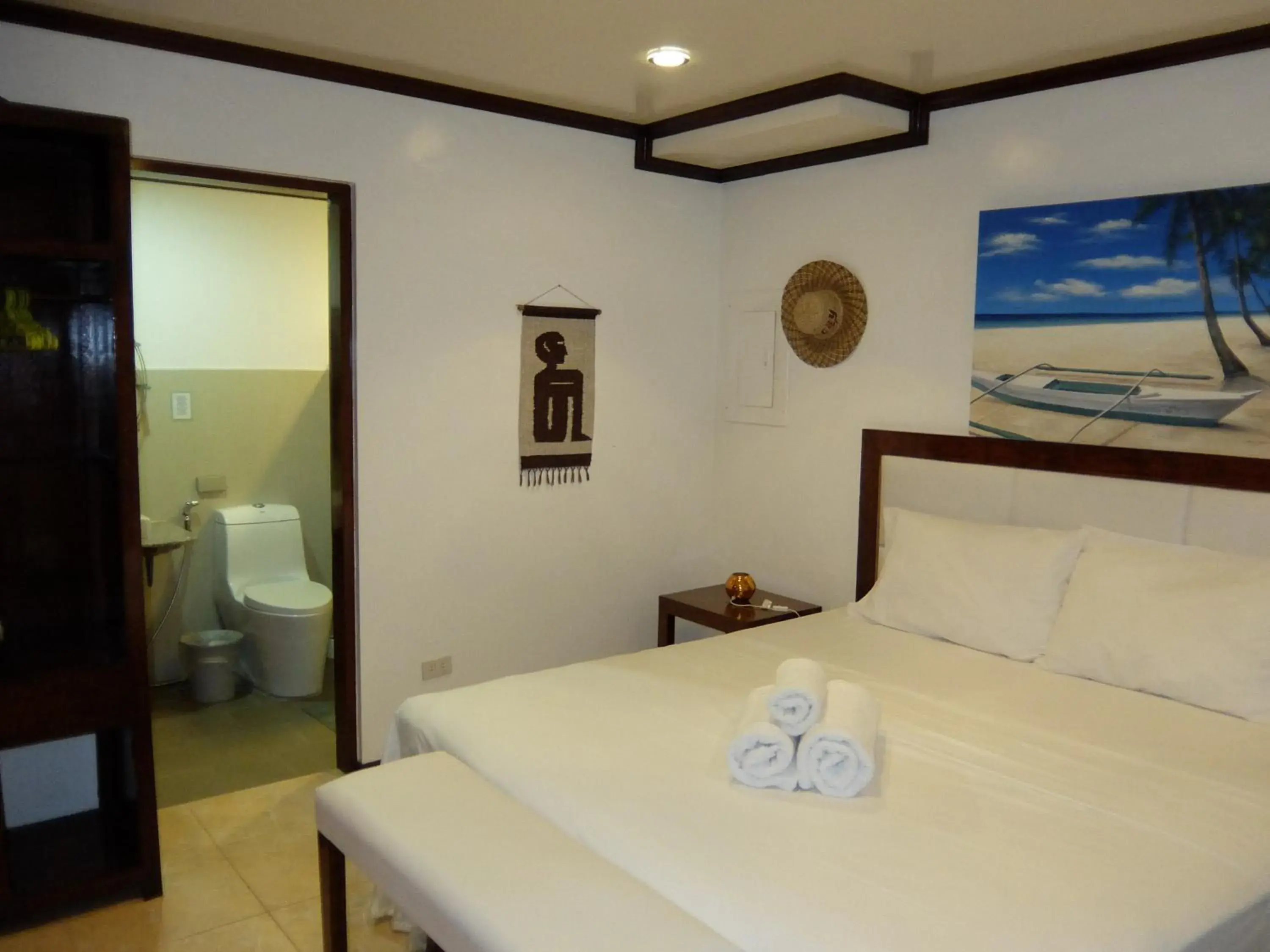 Superior Double Room in Greenyard Inn Superior Double Room in Greenyard Inn