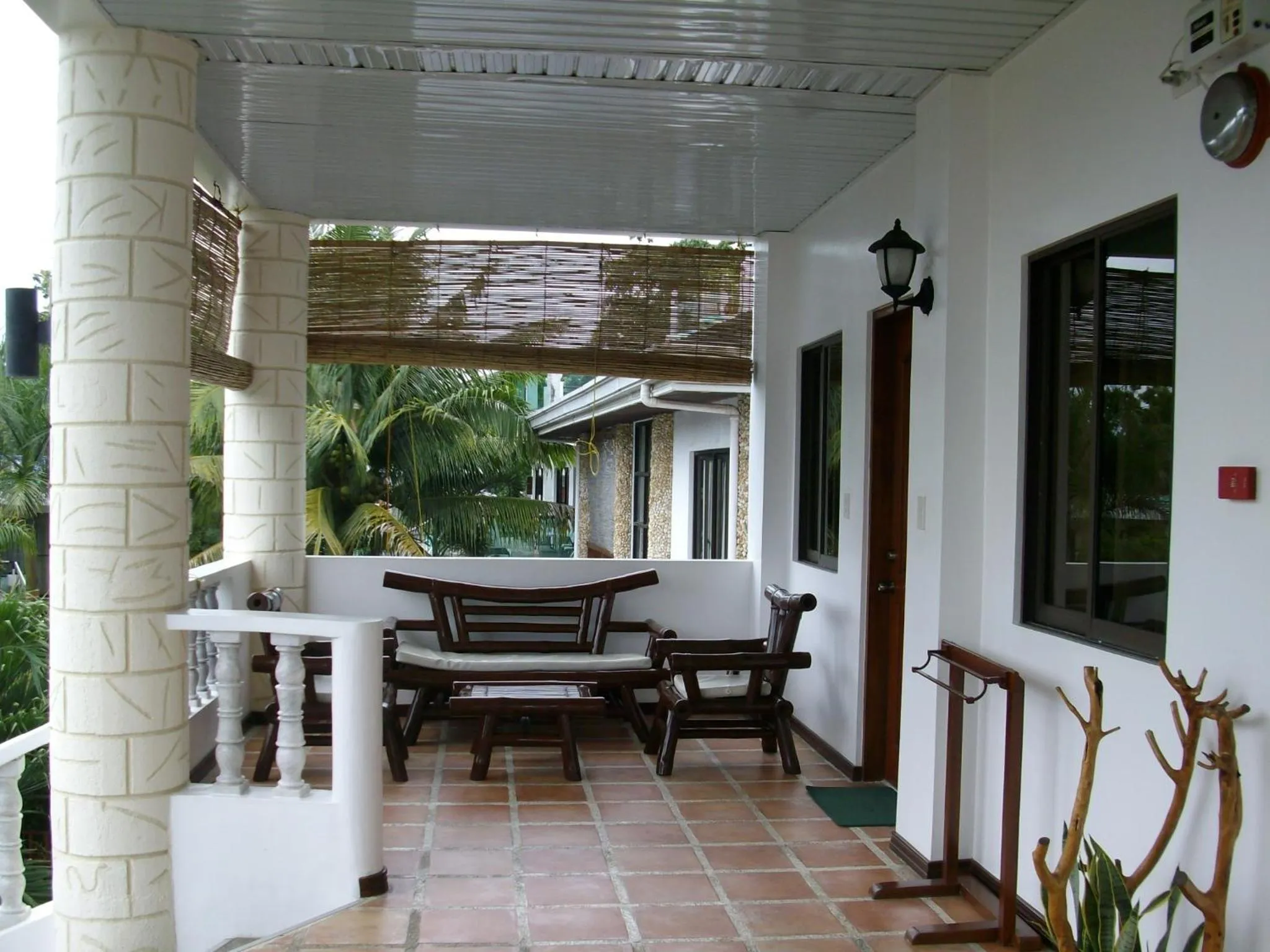 Balcony/Terrace in Greenyard Inn