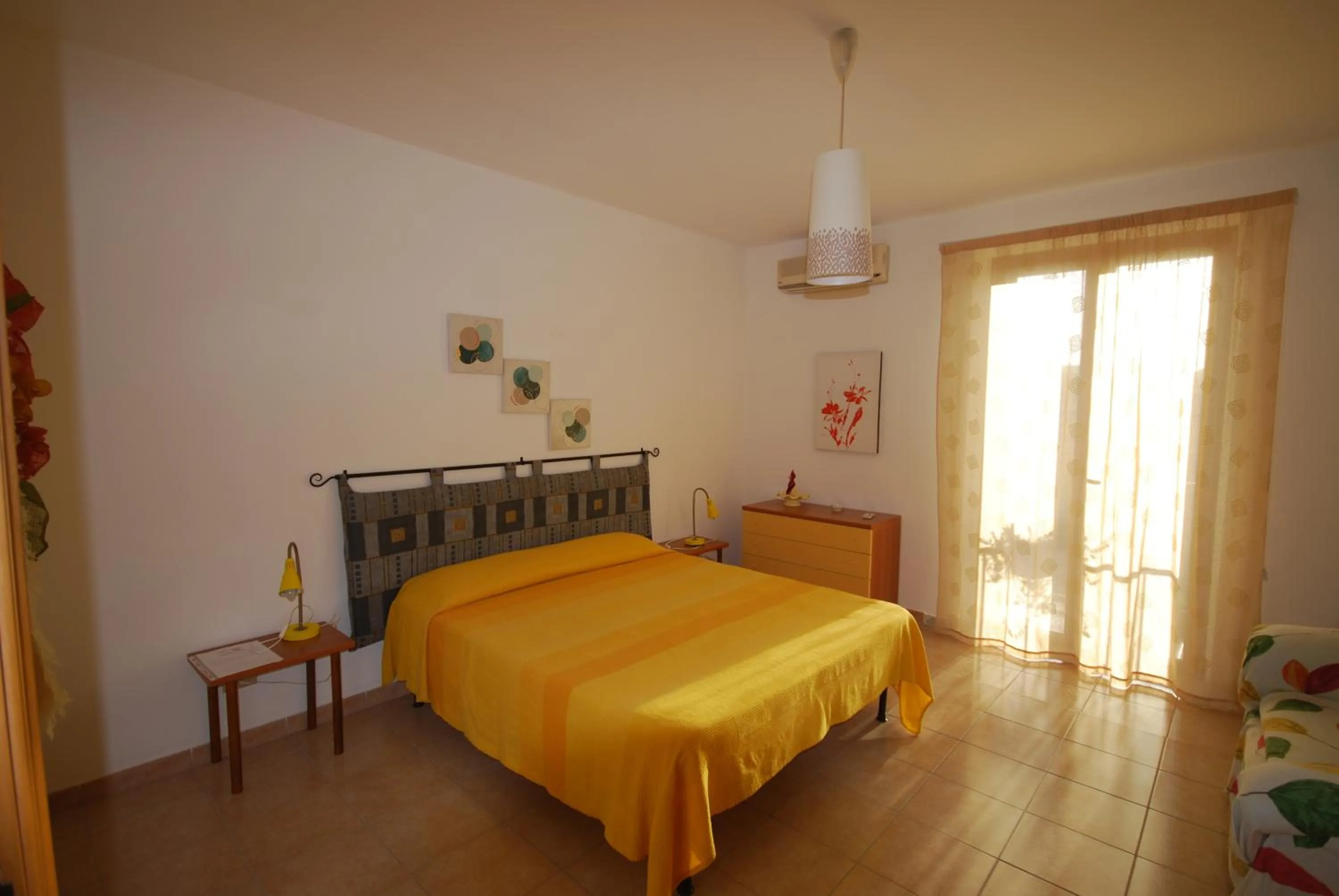 Photo of the whole room in Babbai Giommi