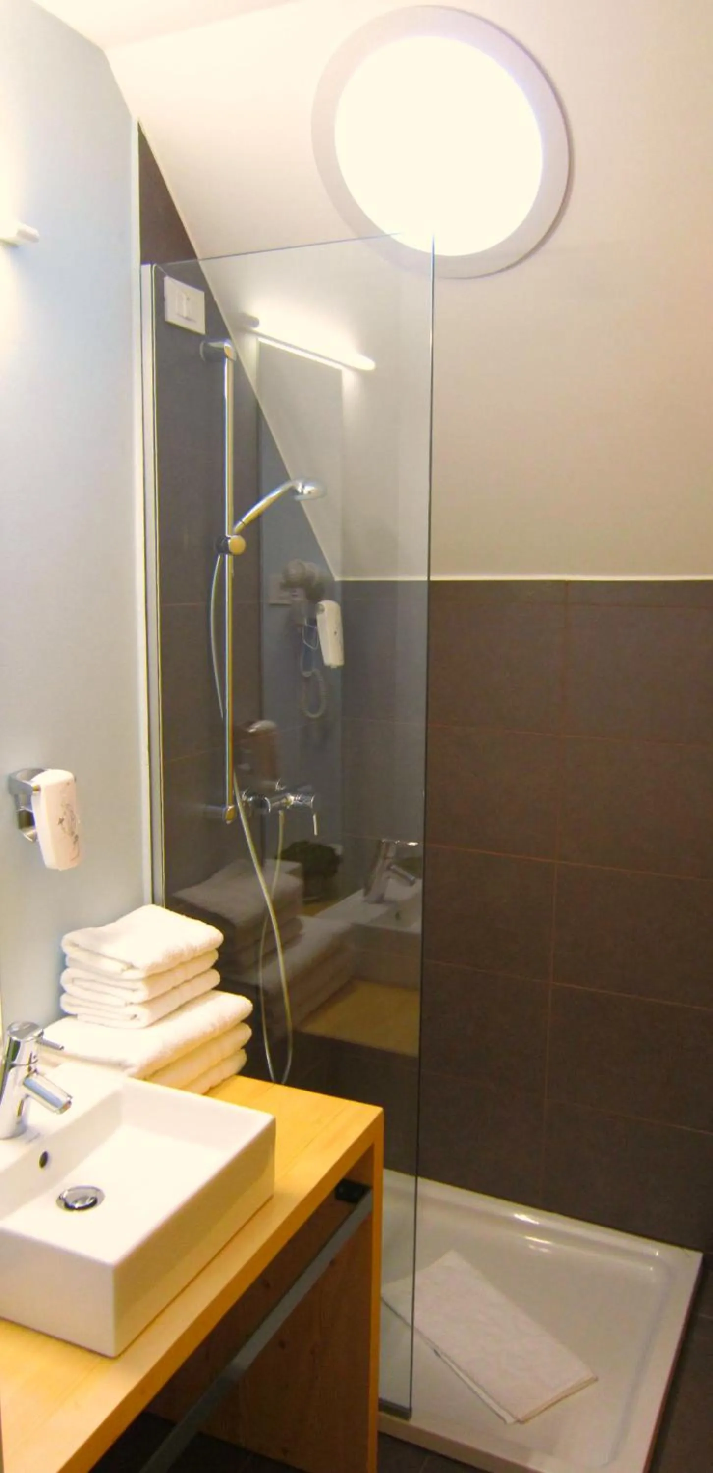 Shower in Hotel Jelka Pokljuka