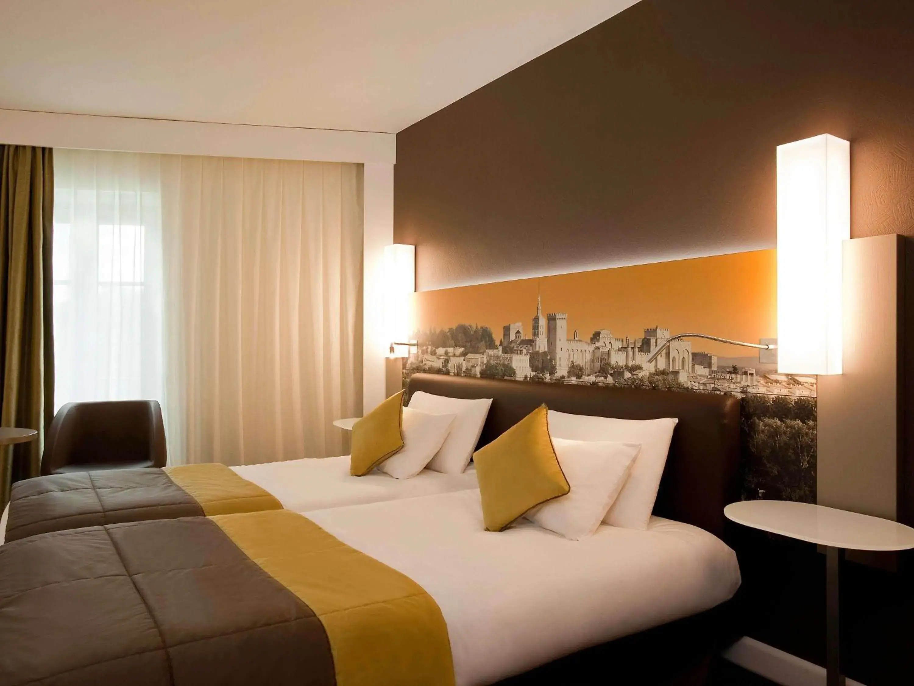 Classic Twin Room in Mercure Avignon Centre Palais des Papes Classic Twin Room in Mercure Avignon Centre Palais des Papes