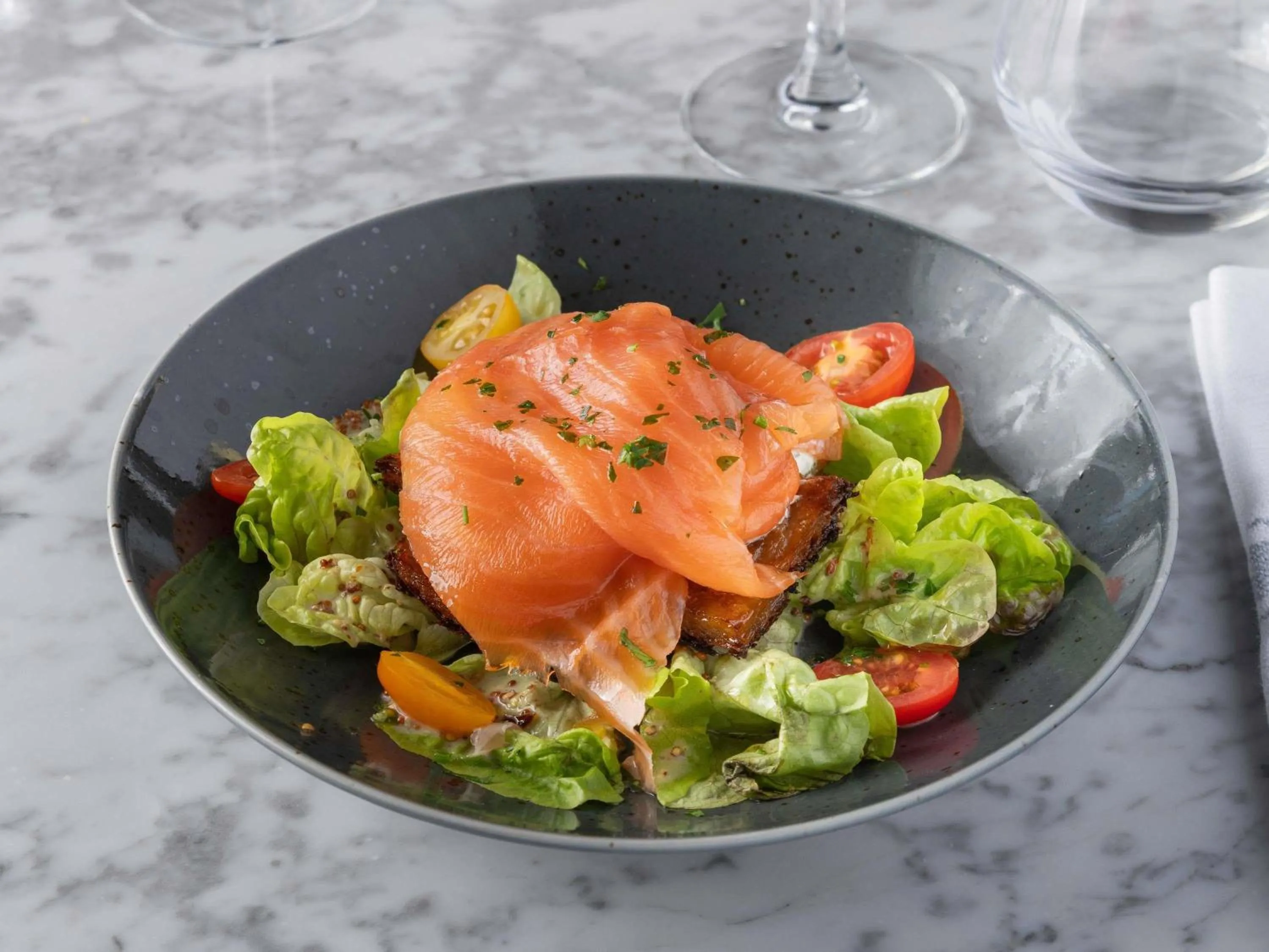 Restaurant/places to eat in Mercure Lyon Centre Château Perrache