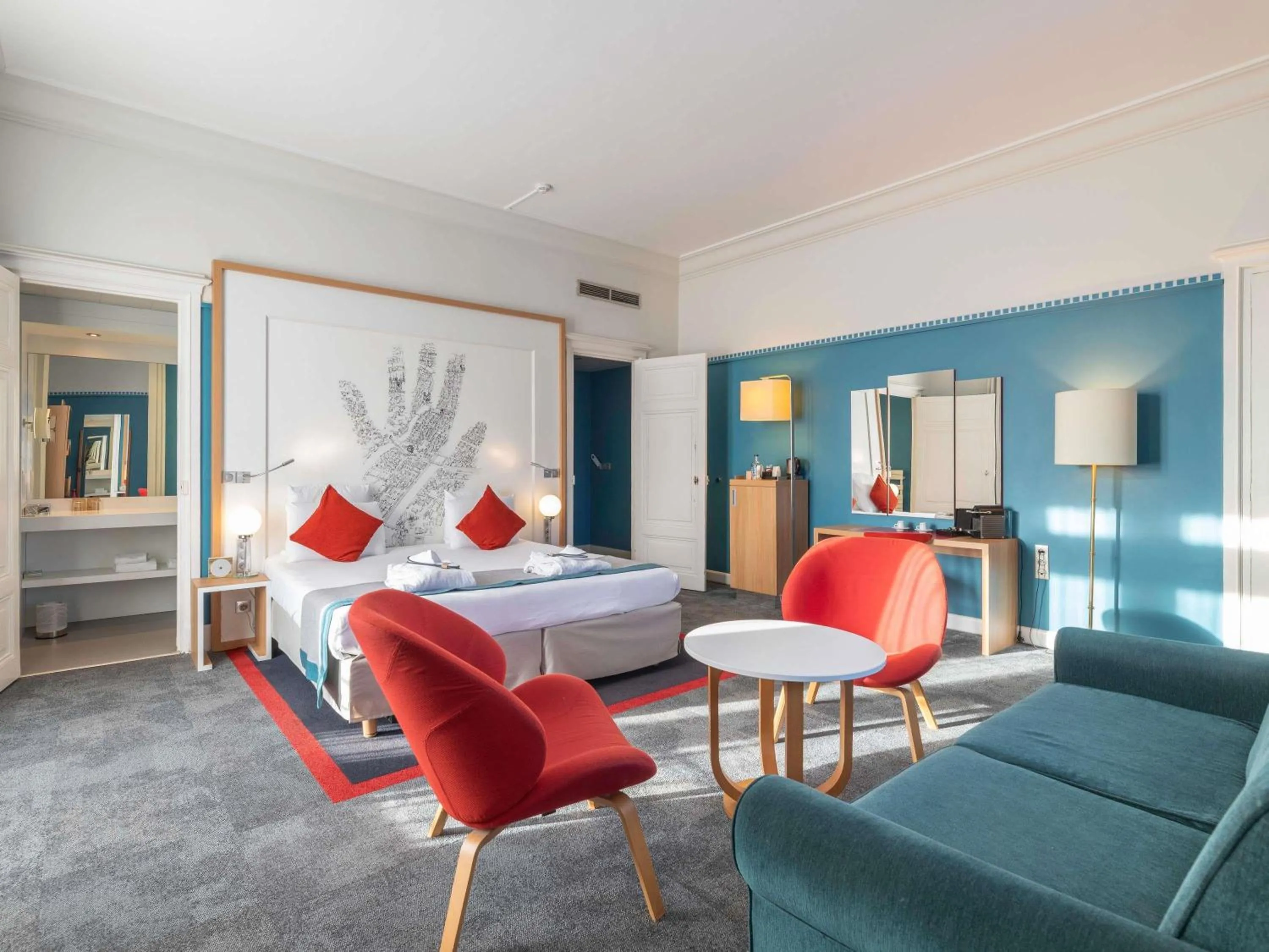 Bedroom, Bed in Mercure Lyon Centre Château Perrache