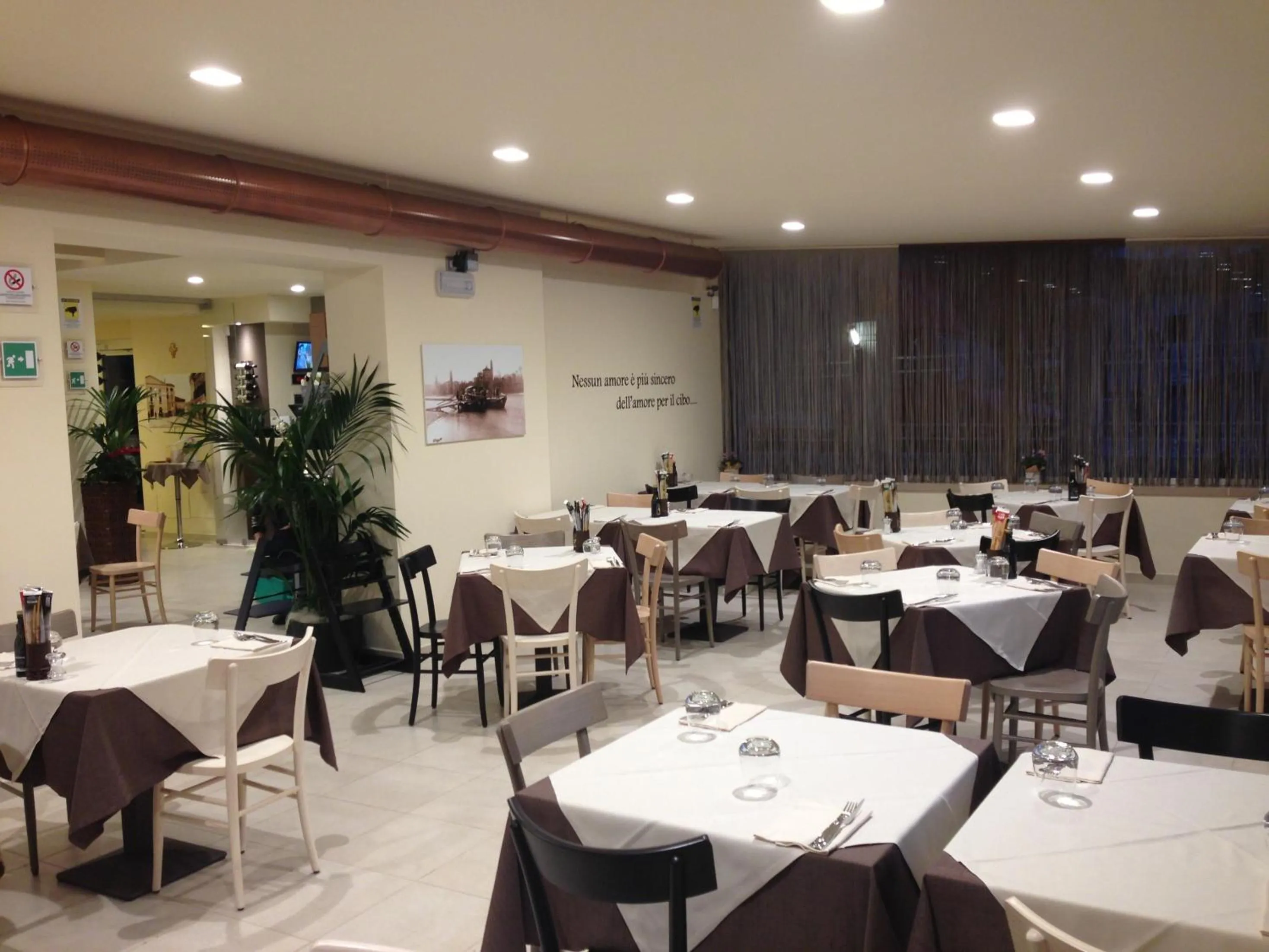 Restaurant/places to eat in Alla Passeggiata