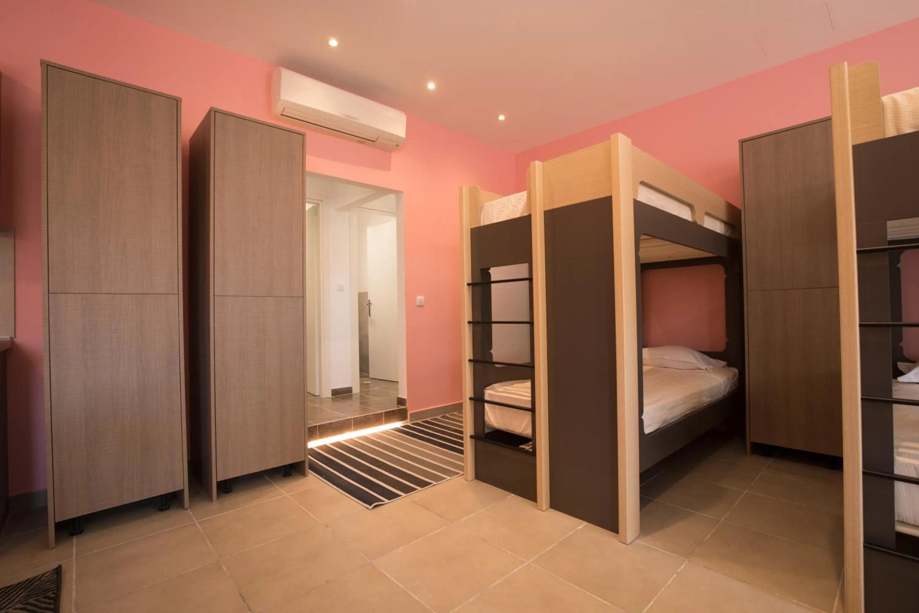 Shower, Bed in Local Hostel & Suites
