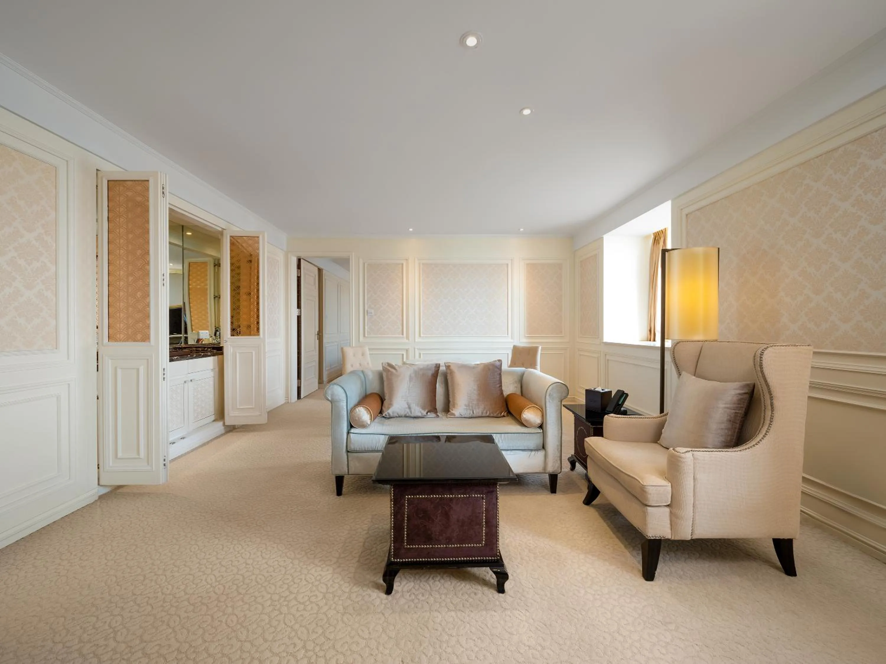 Living room in Dorsett Chengdu