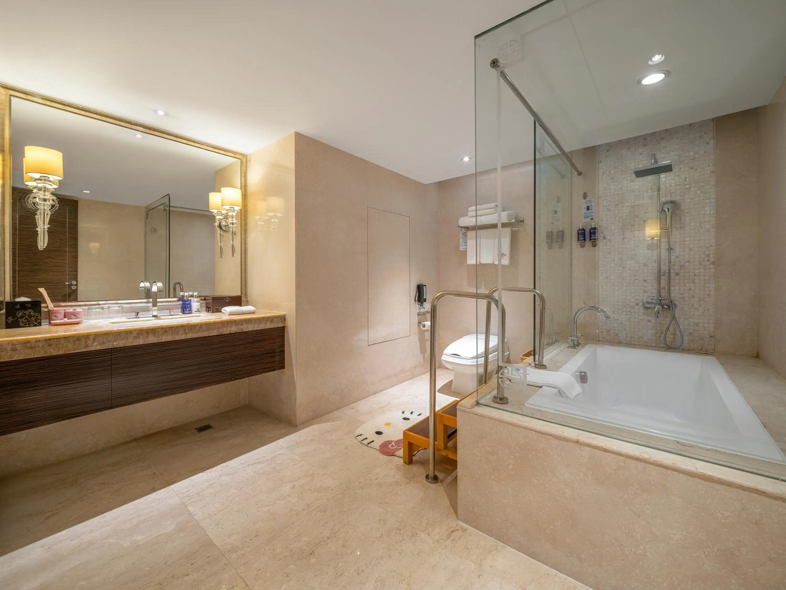 Shower in Dorsett Chengdu