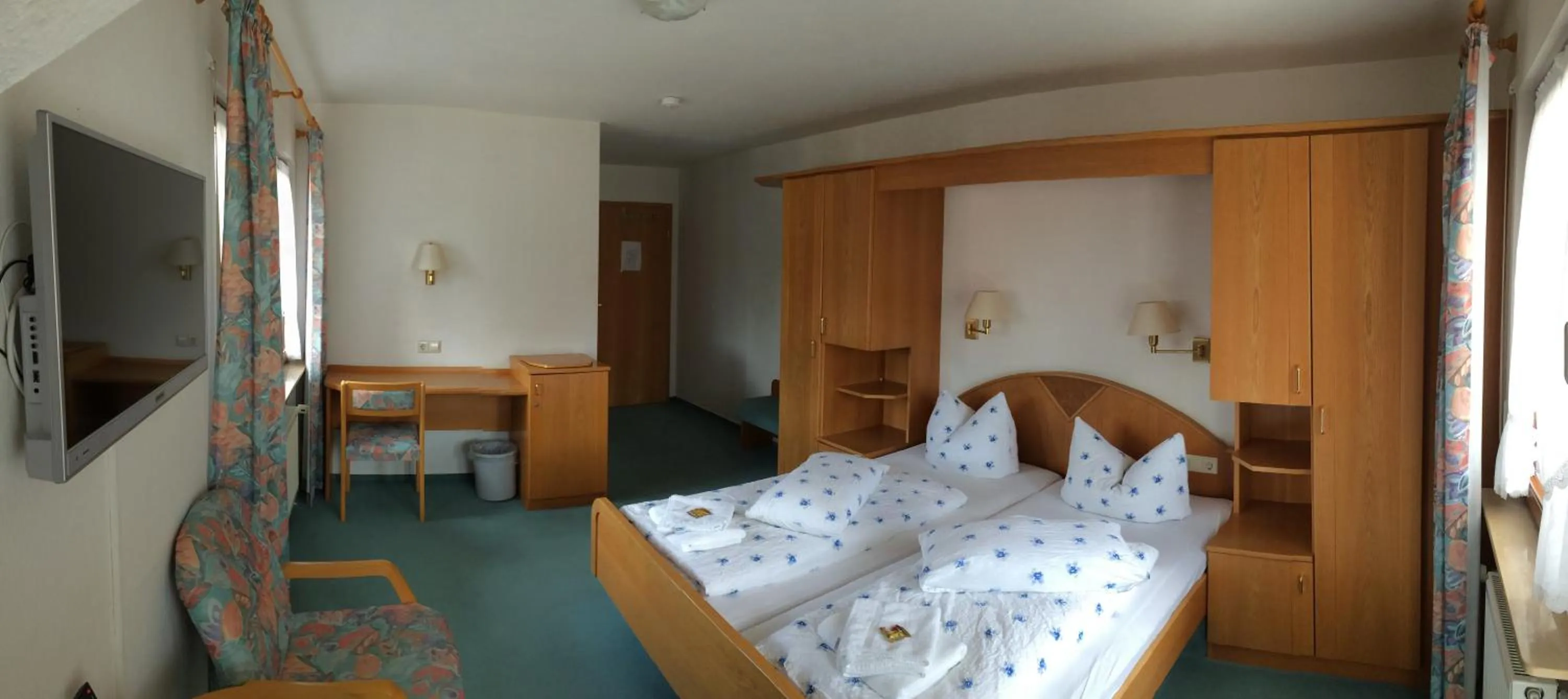 Bed in Gasthof Richebächli