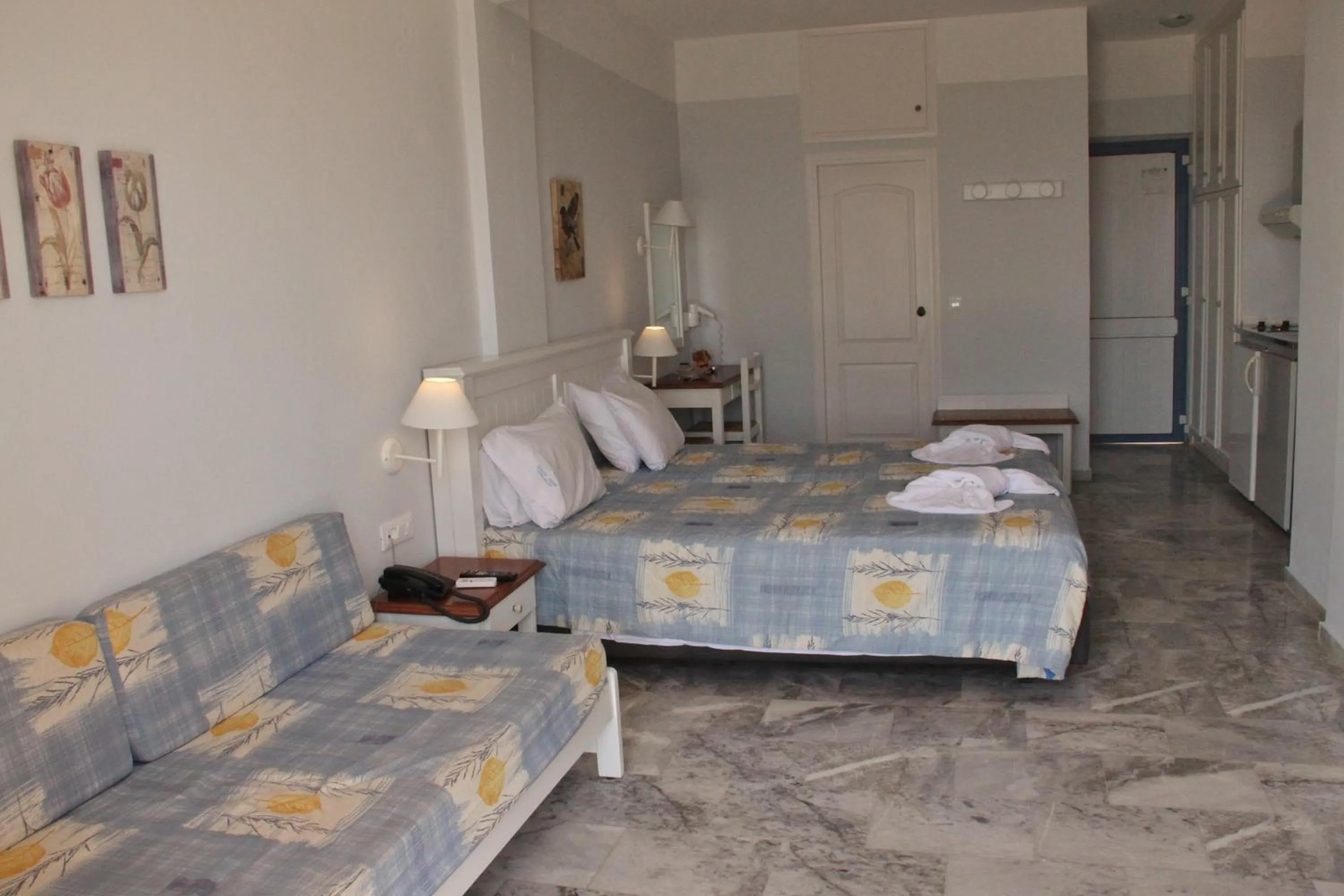 Bedroom, Bed in Santa Irene