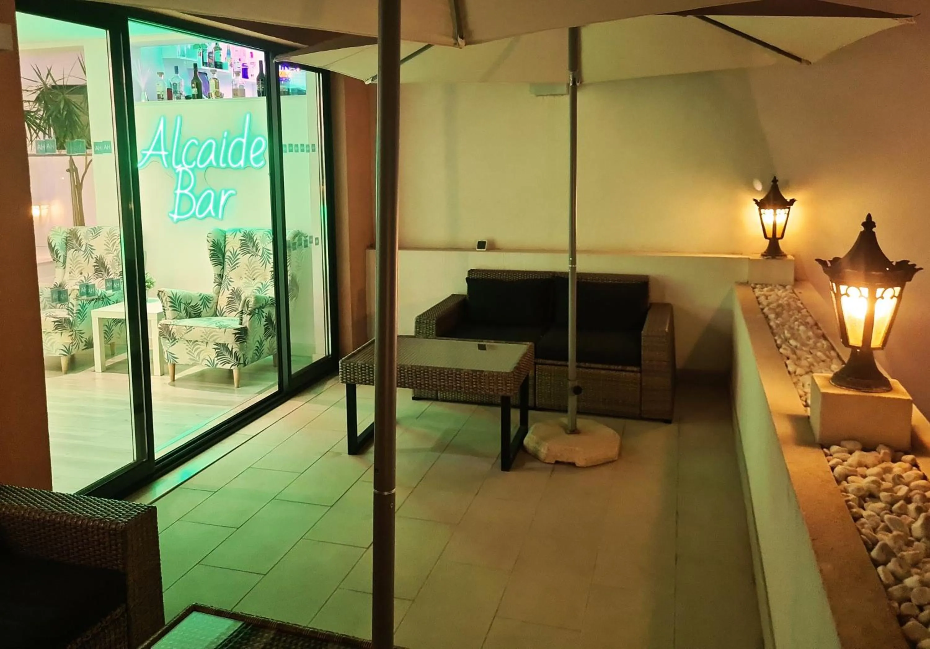 Balcony/Terrace in Hotel Alcaide